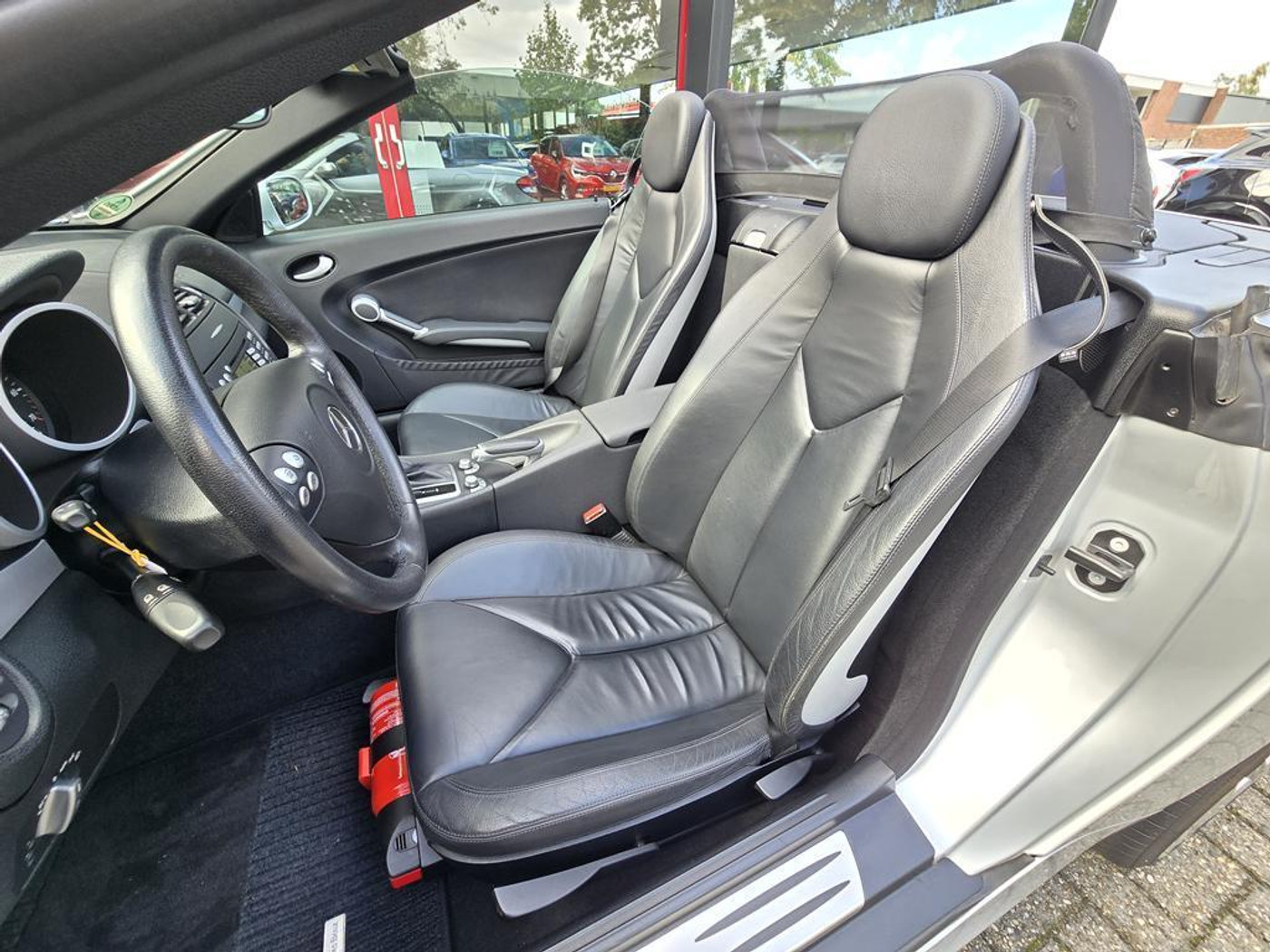 Foto van Mercedes-Benz SLK 280