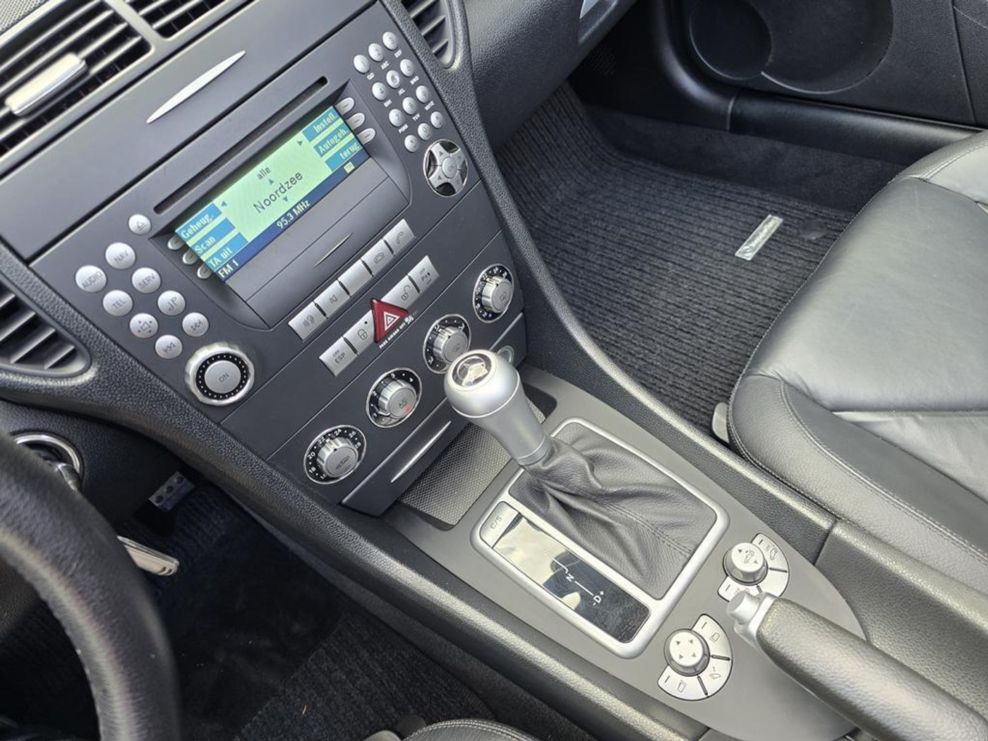 Foto van Mercedes-Benz SLK 280