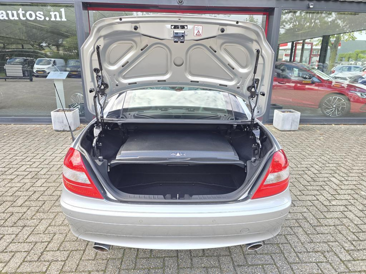 Foto van Mercedes-Benz SLK 280