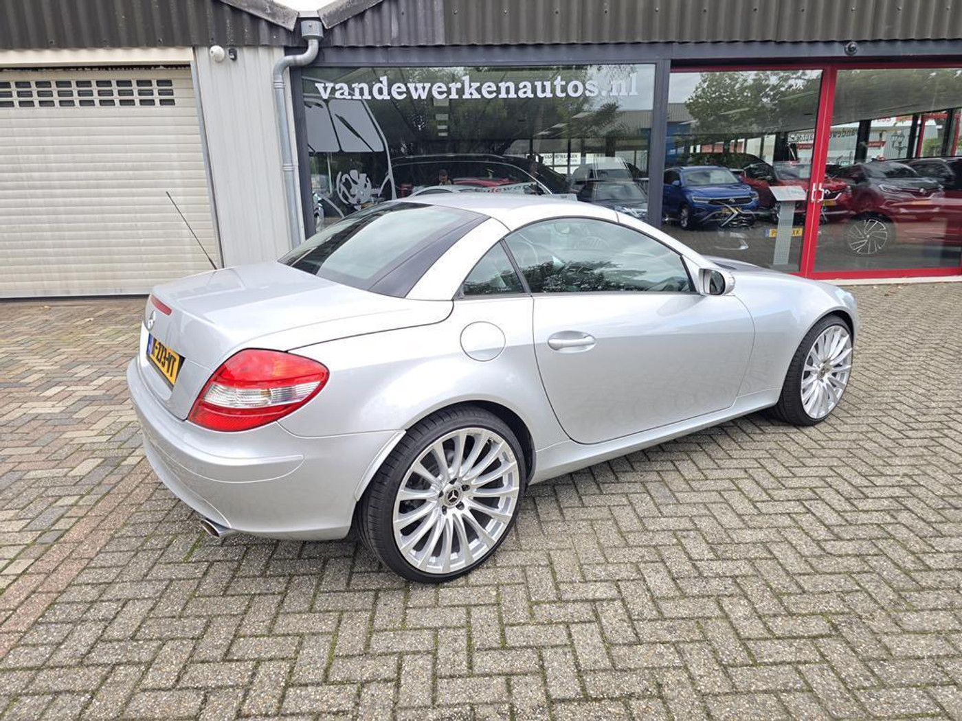 Foto van Mercedes-Benz SLK 280