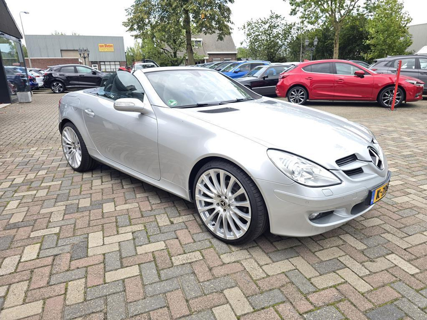 Foto van Mercedes-Benz SLK 280