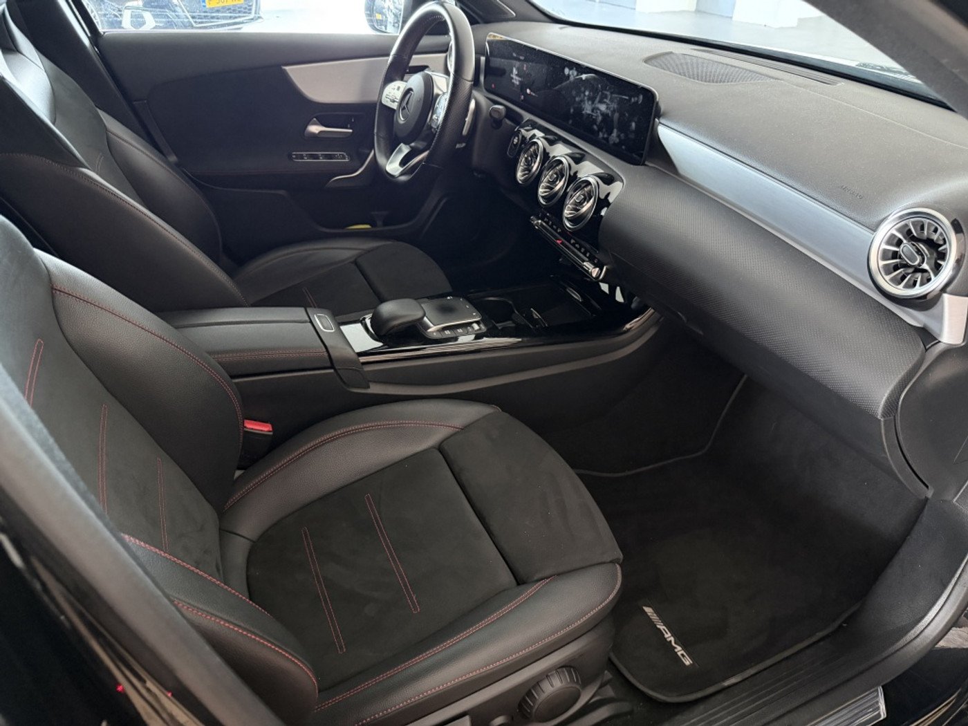 Foto van Mercedes-Benz A 250 E