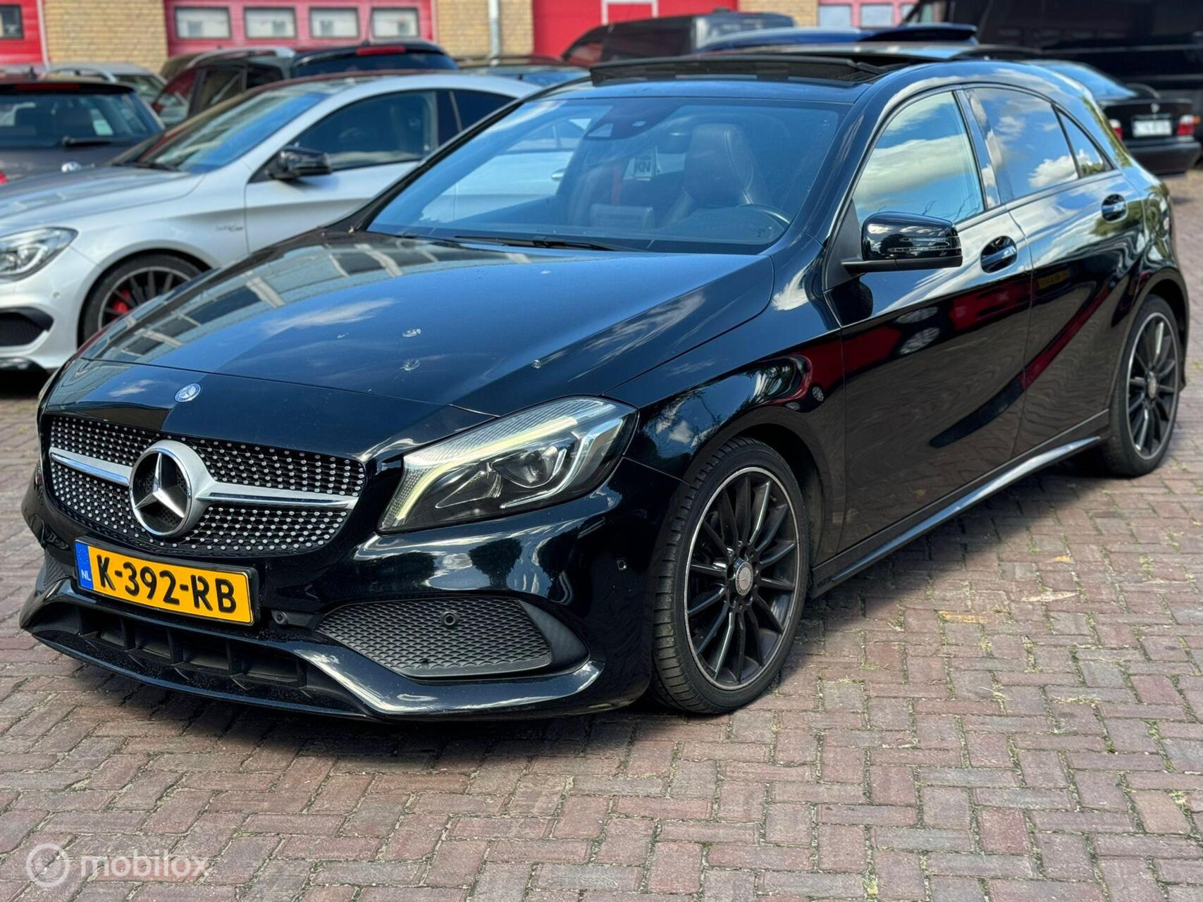 Mercedes-Benz A 200 200 Motors. Edition| NAP | PANO | *SCHADE* 2016 - voorkant