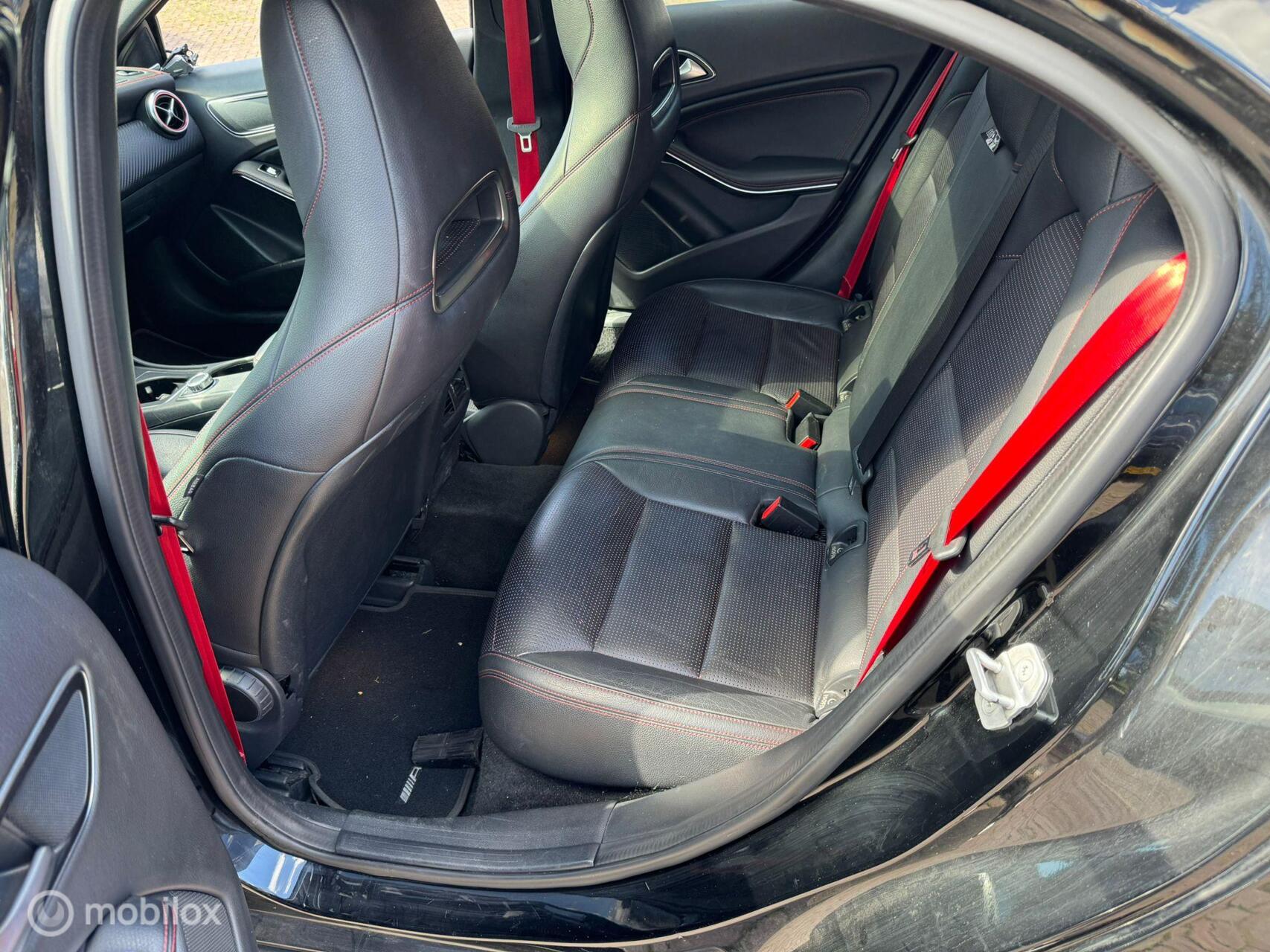 Foto van Mercedes-Benz A 200