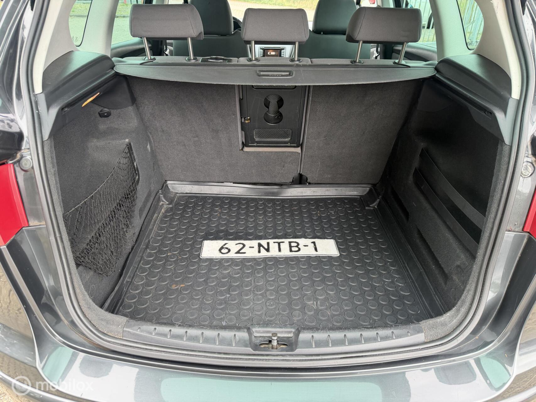 Foto van Seat Altea XL