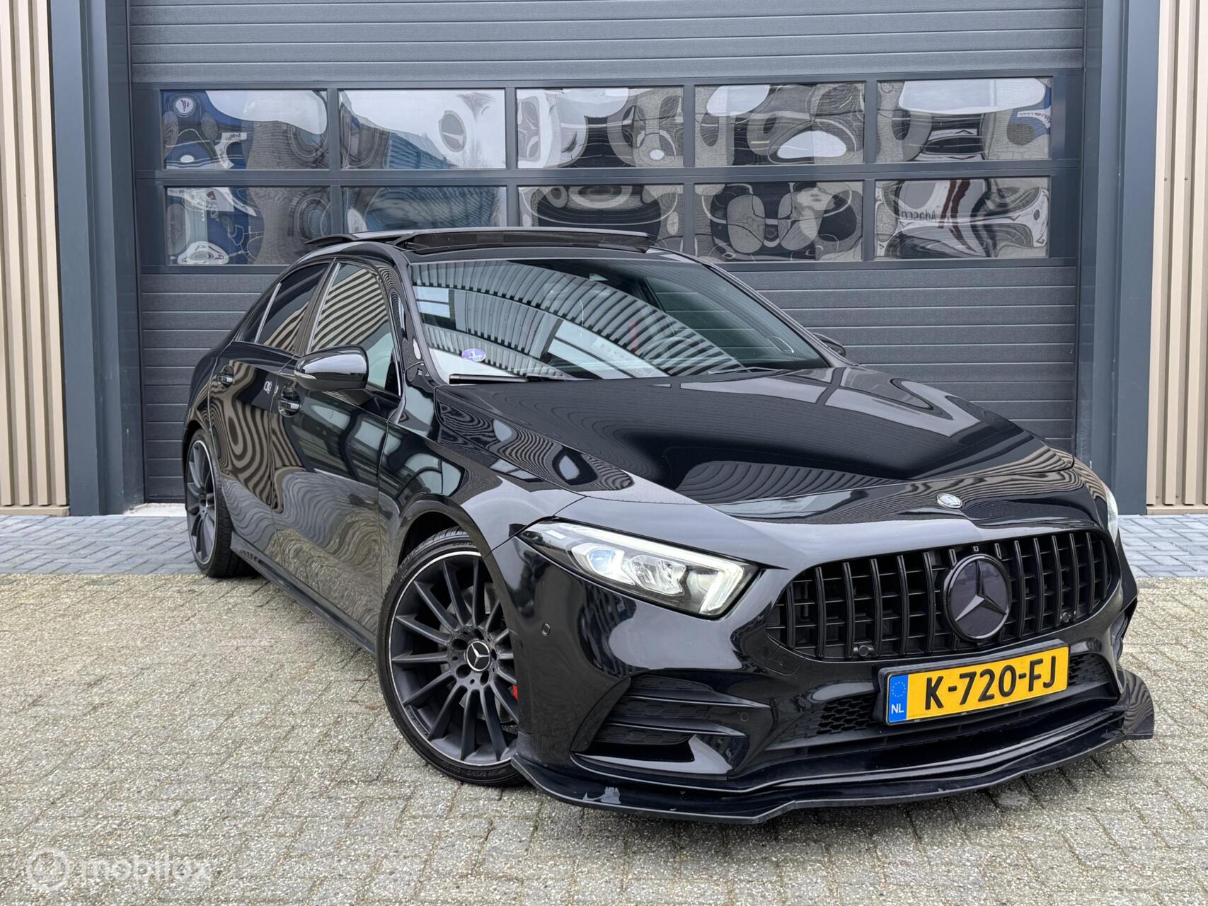 Foto van Mercedes-Benz AMG A 35
