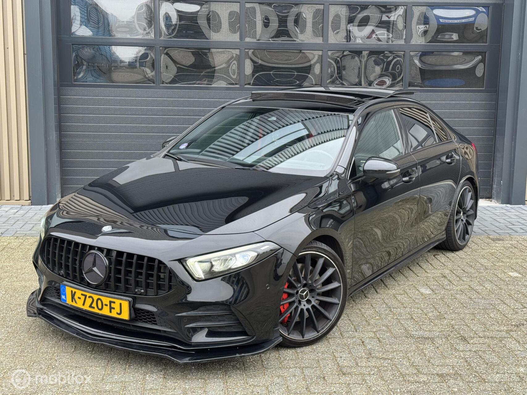Foto van Mercedes-Benz AMG A 35