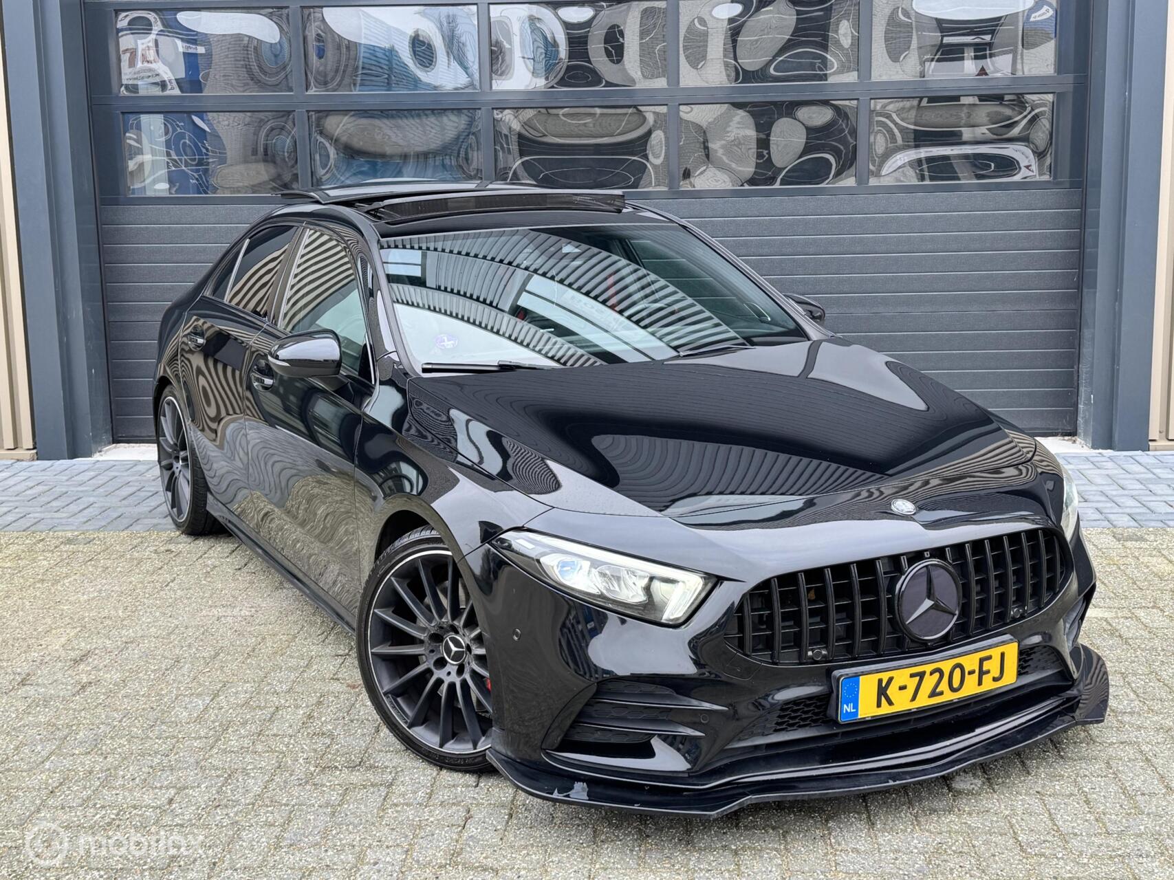 Foto van Mercedes-Benz AMG A 35