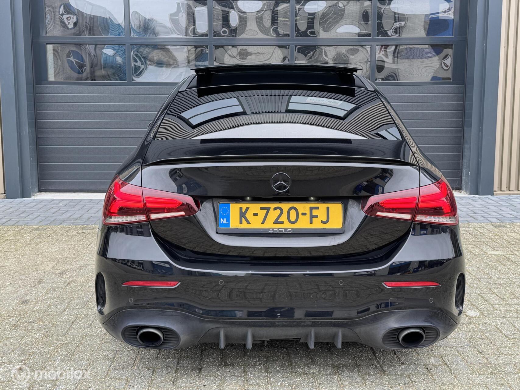 Foto van Mercedes-Benz AMG A 35