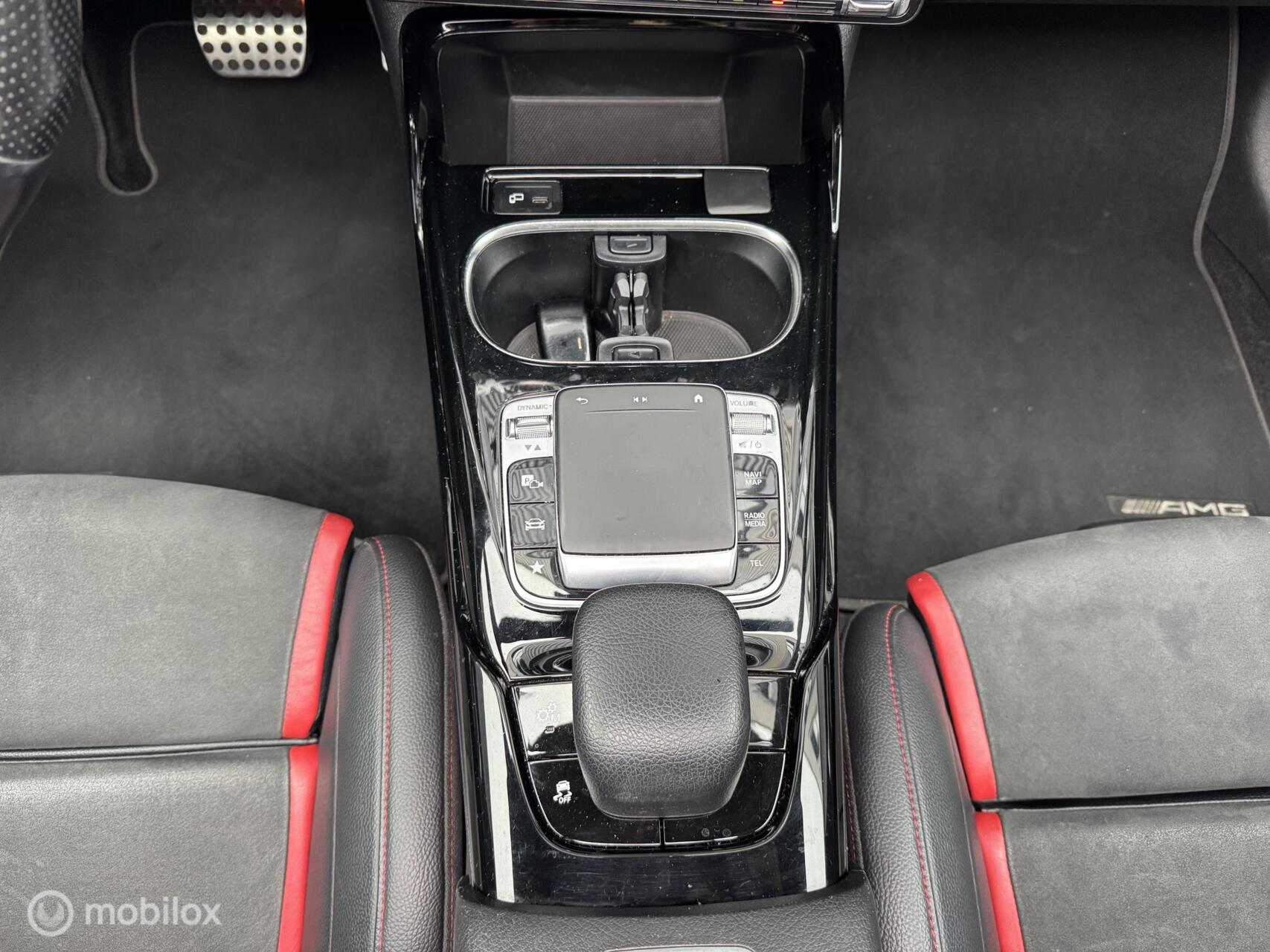 Foto van Mercedes-Benz AMG A 35