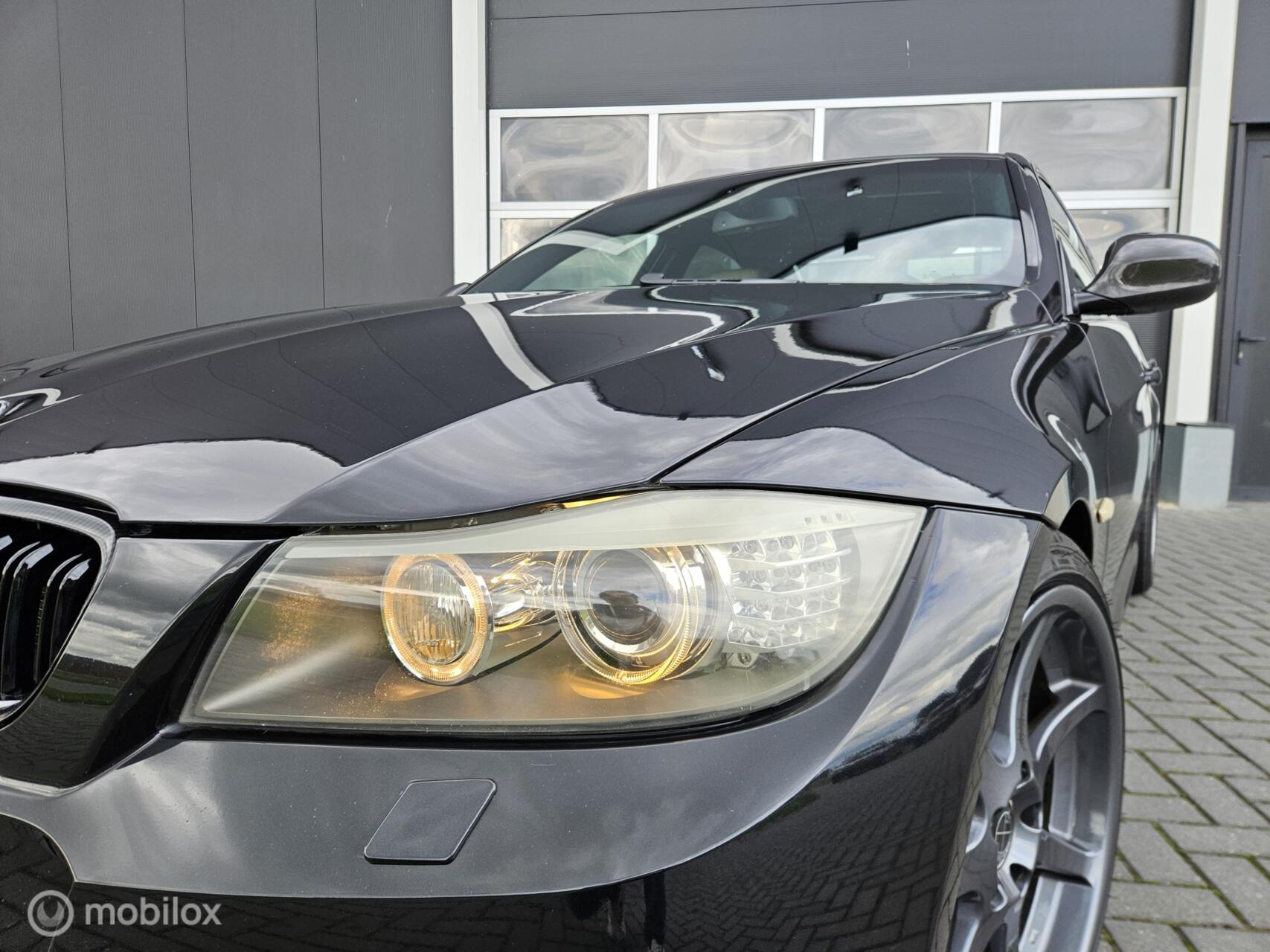 Foto van BMW 335i