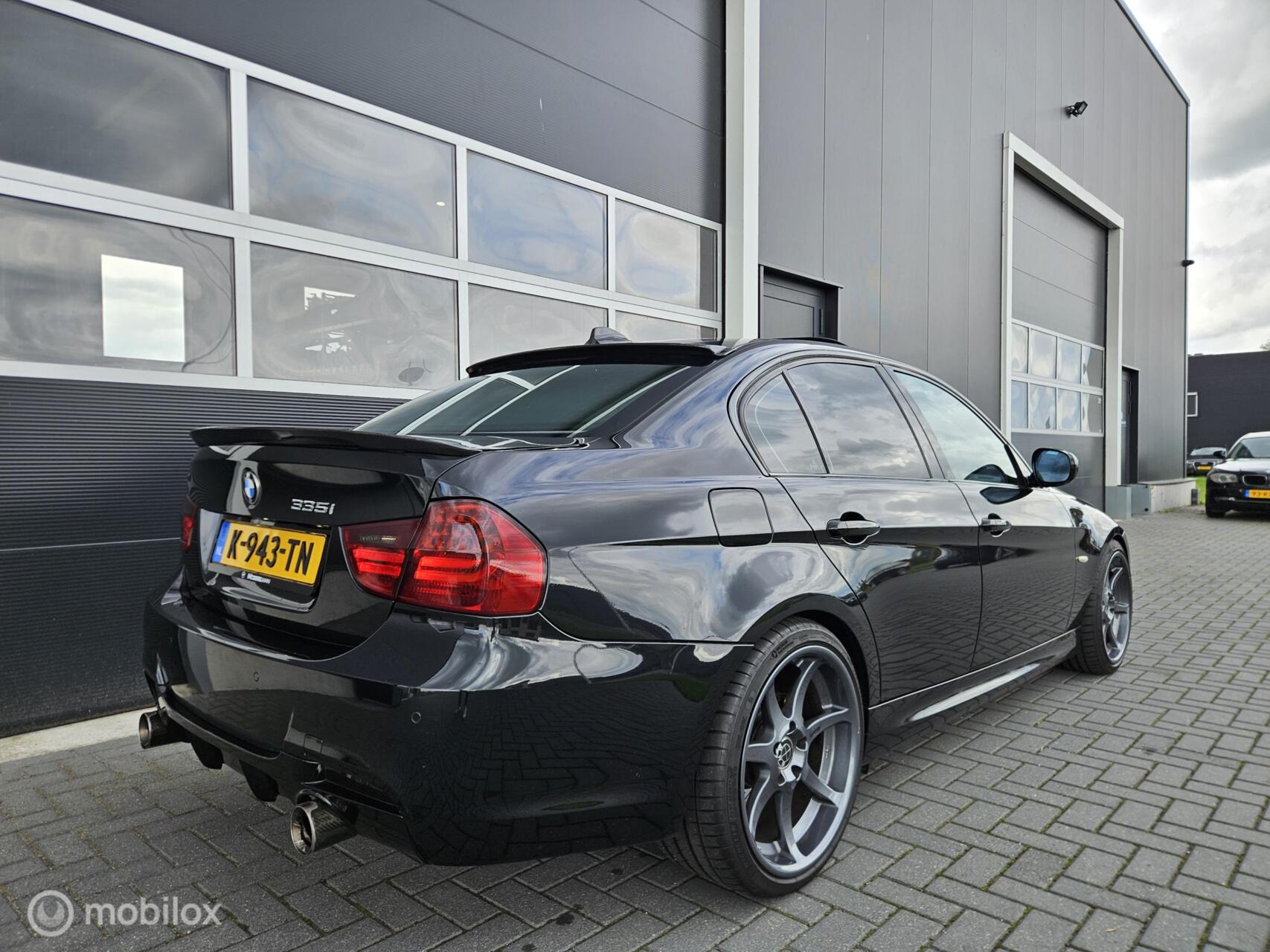 Foto van BMW 335i