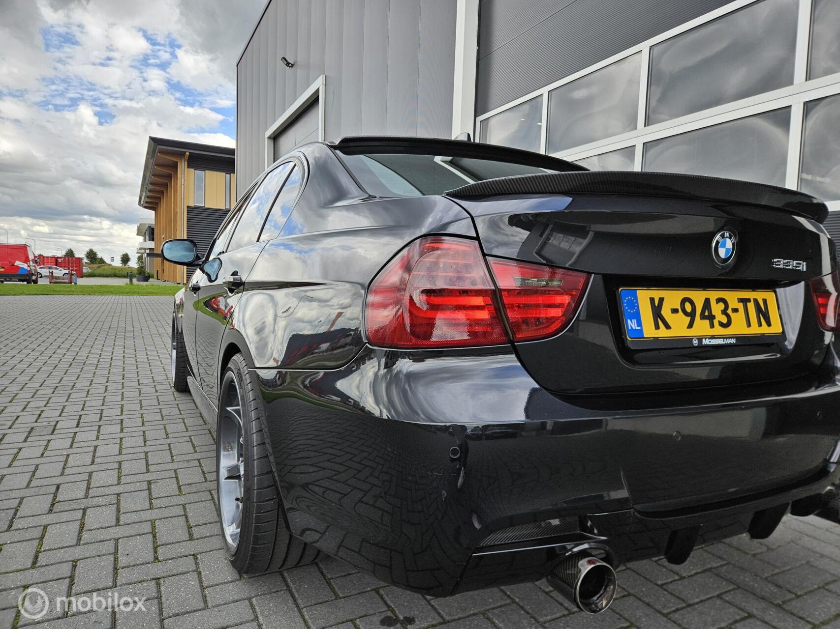 Foto van BMW 335i