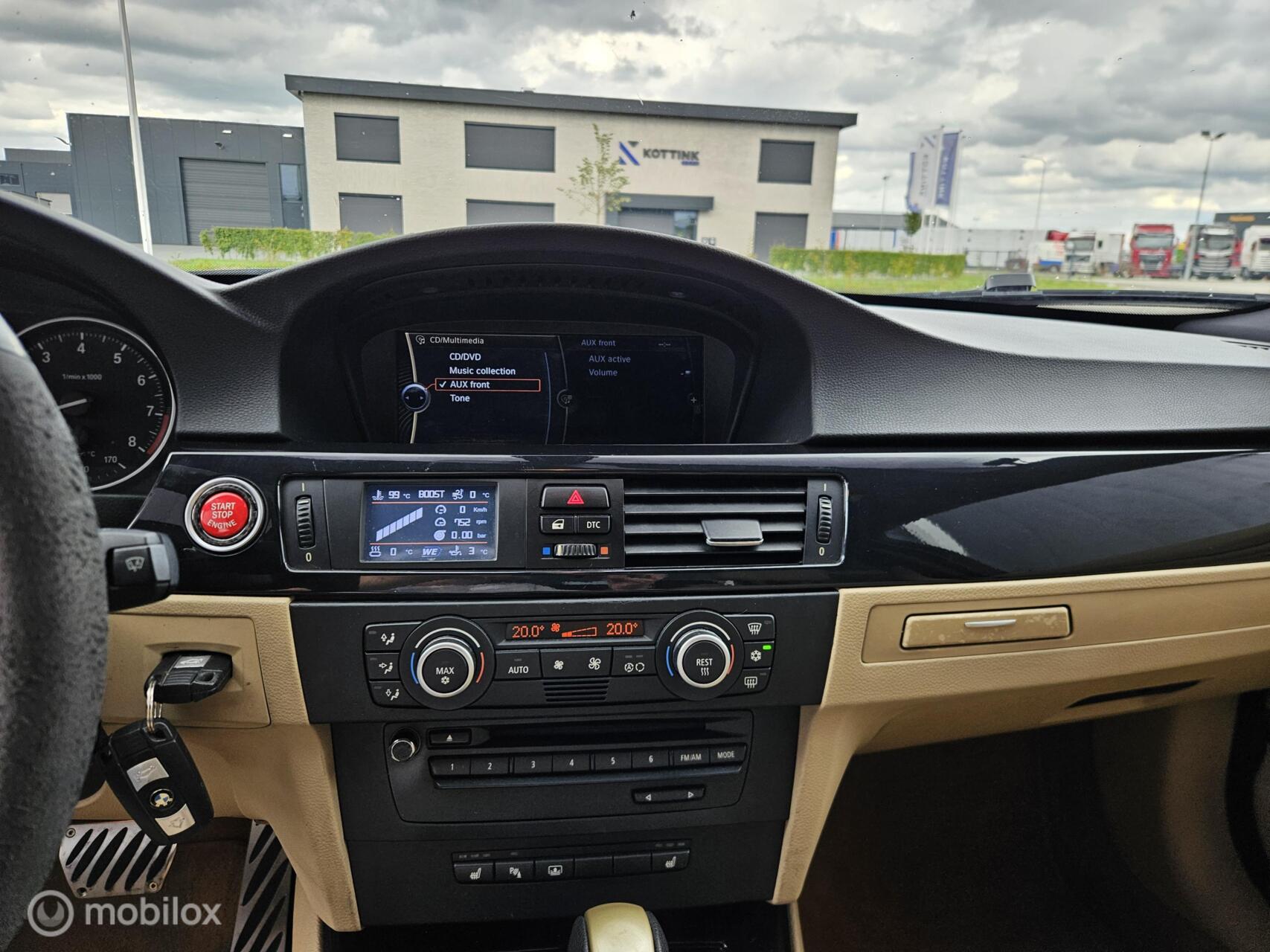 Foto van BMW 335i