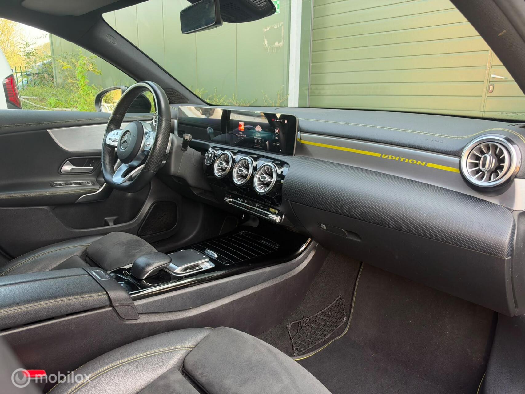 Foto van Mercedes-Benz A 220