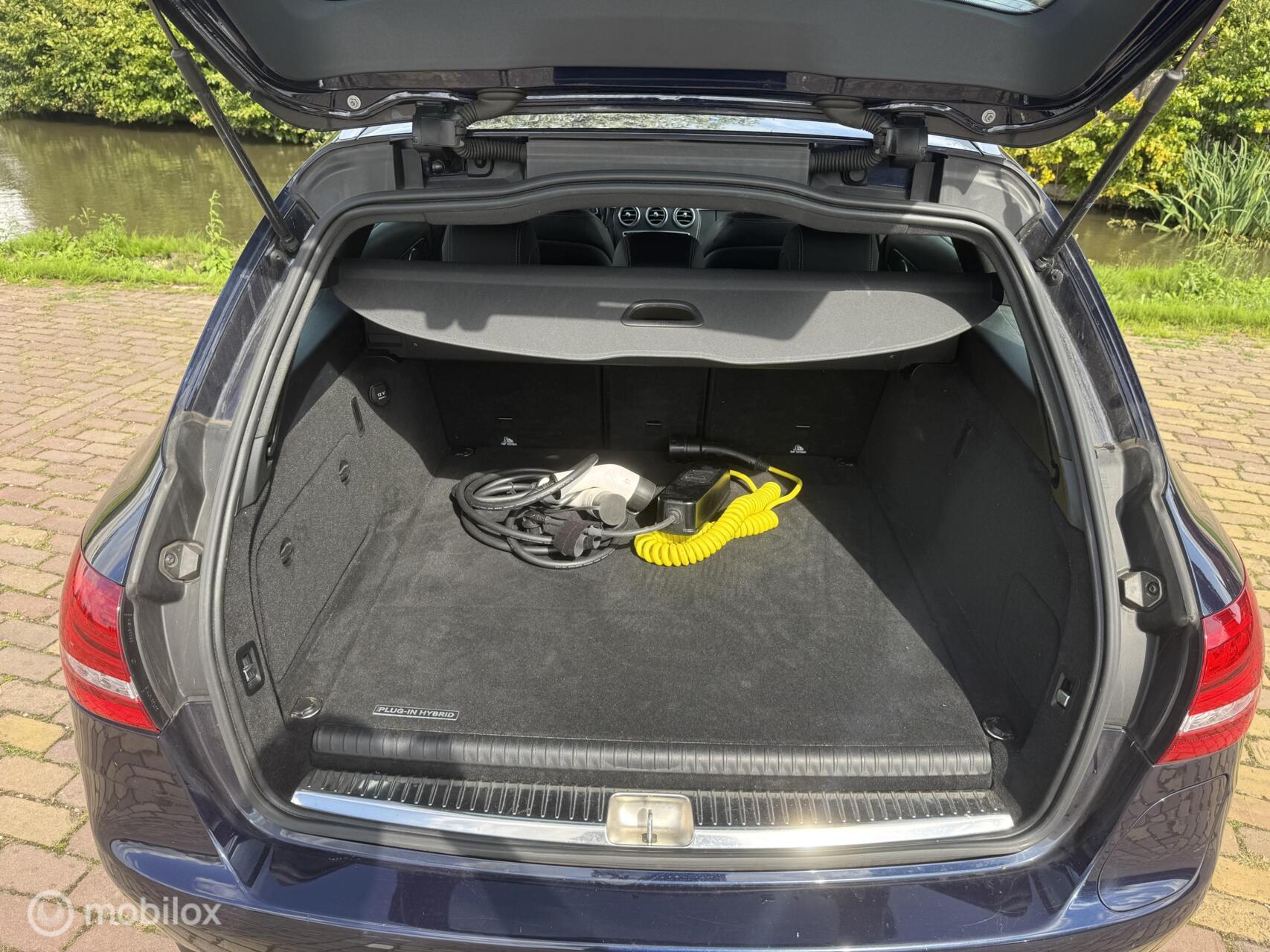 Foto van Mercedes-Benz C 350 E