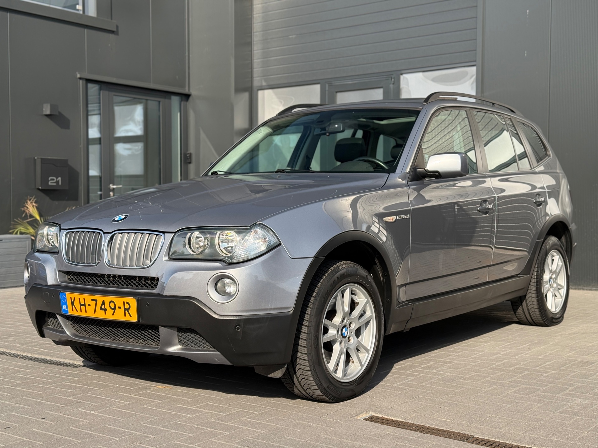 Foto van BMW X3 2.5si
