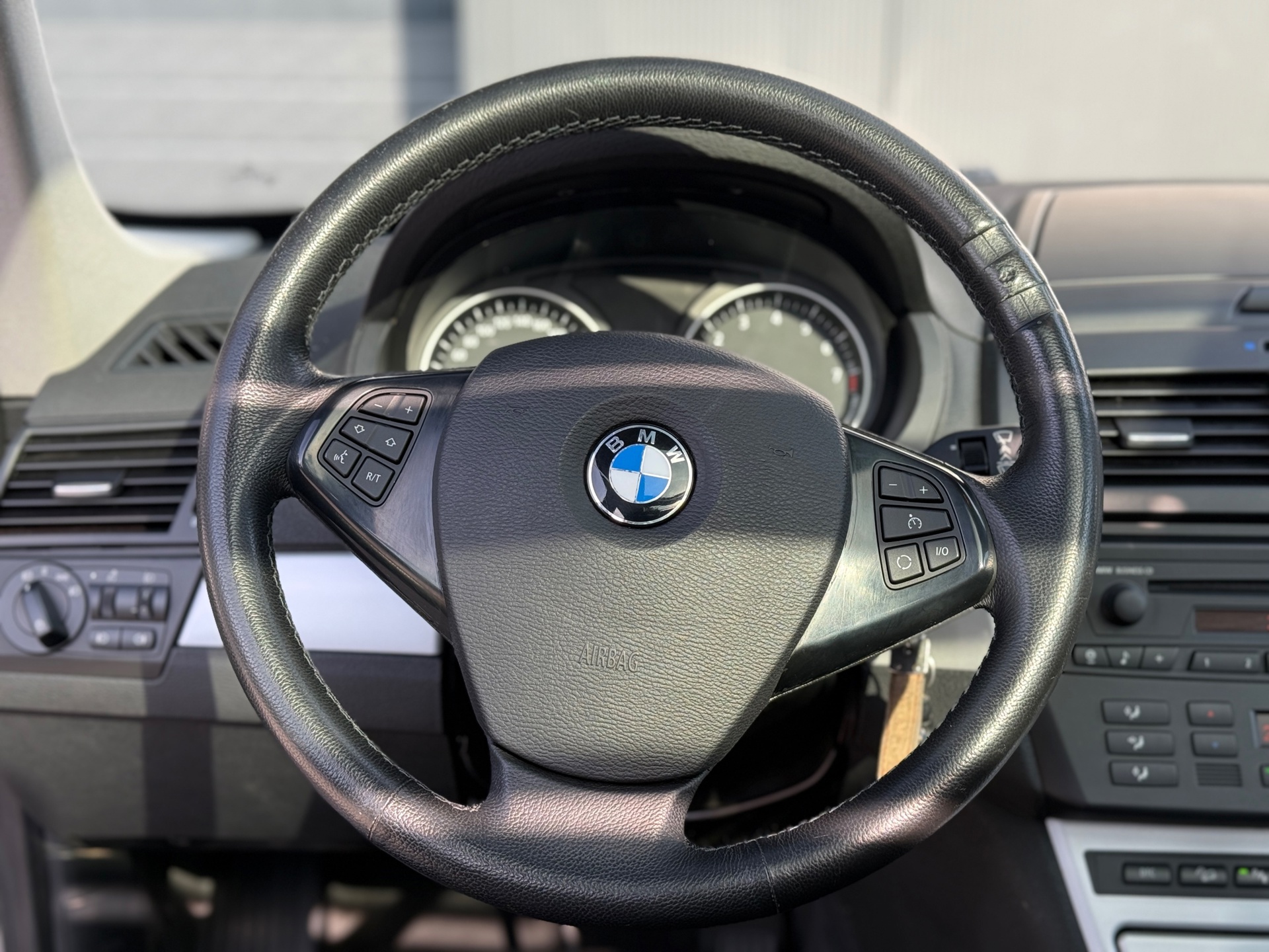Foto van BMW X3 2.5si