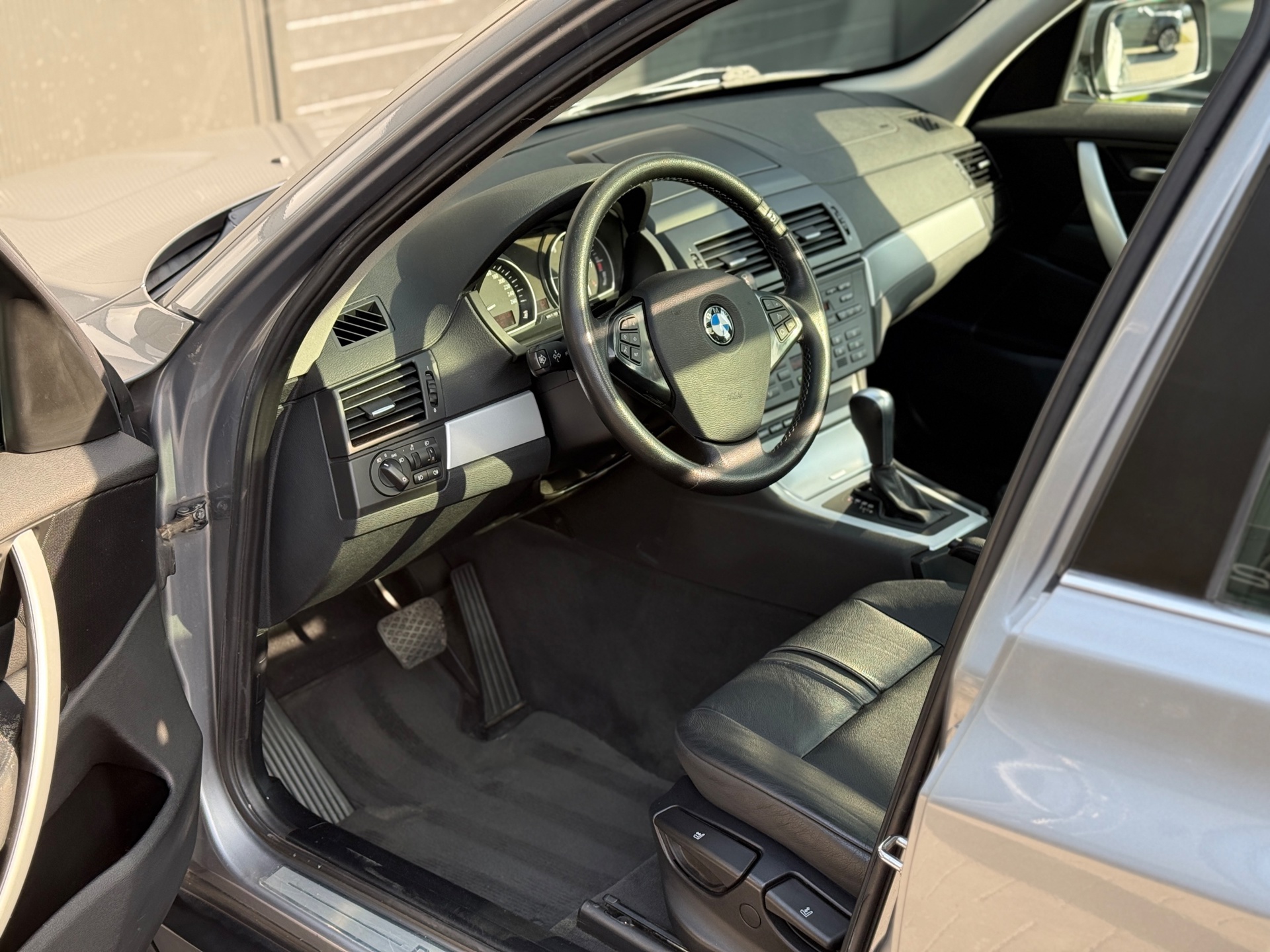 Foto van BMW X3 2.5si