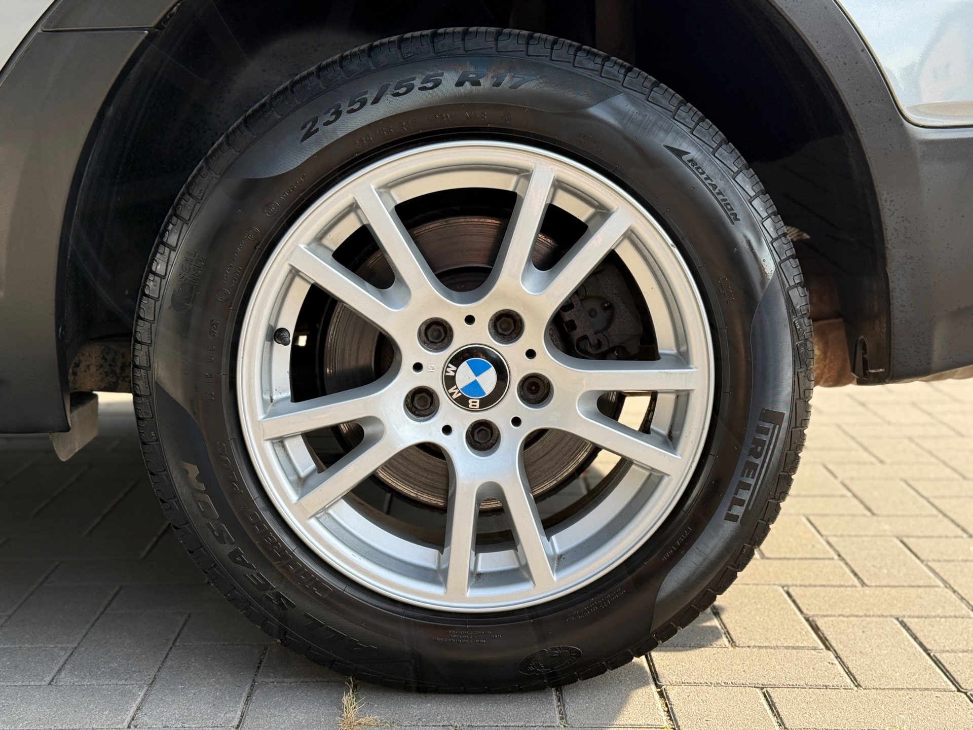 Foto van BMW X3 2.5si