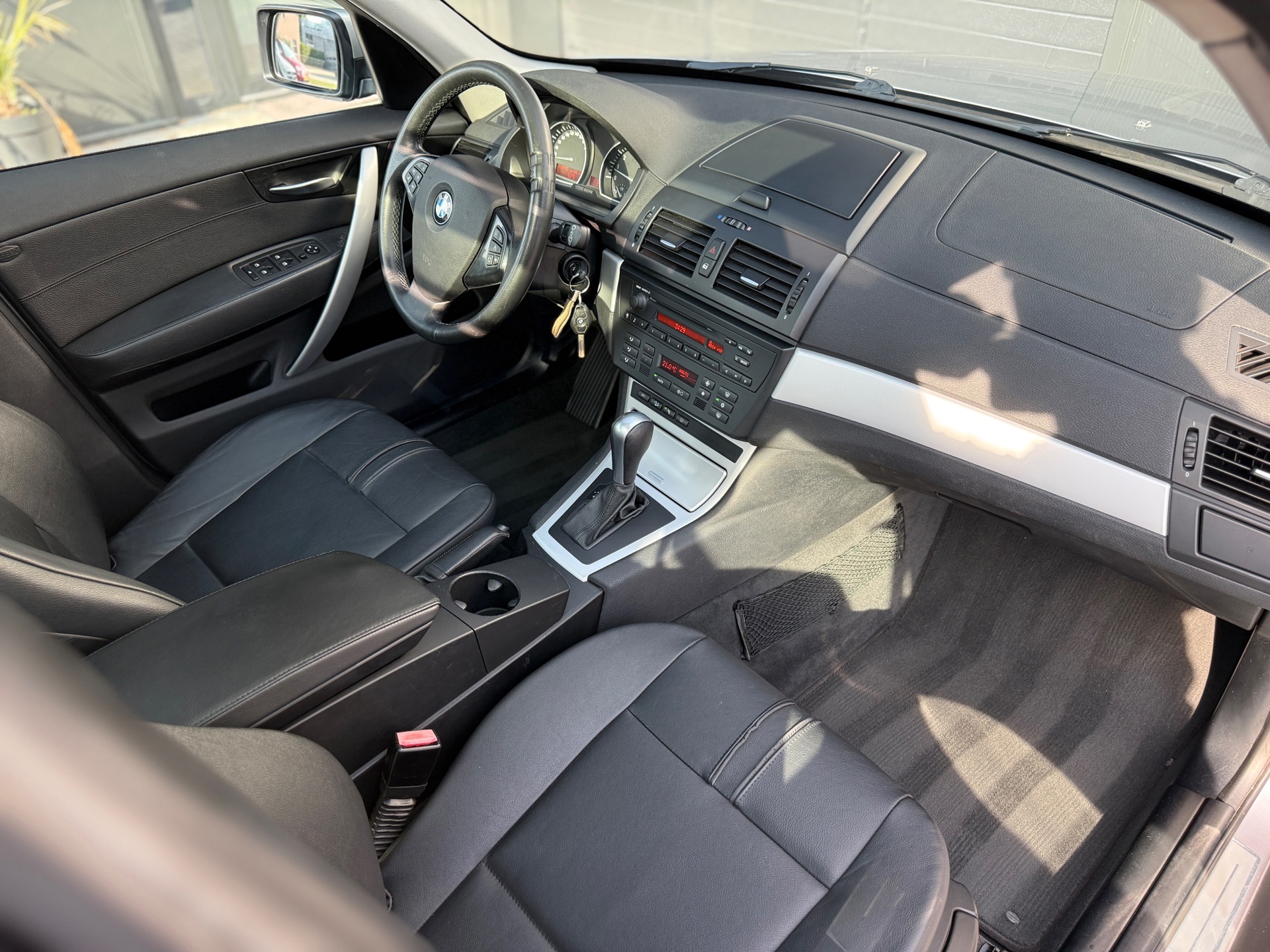 Foto van BMW X3 2.5si