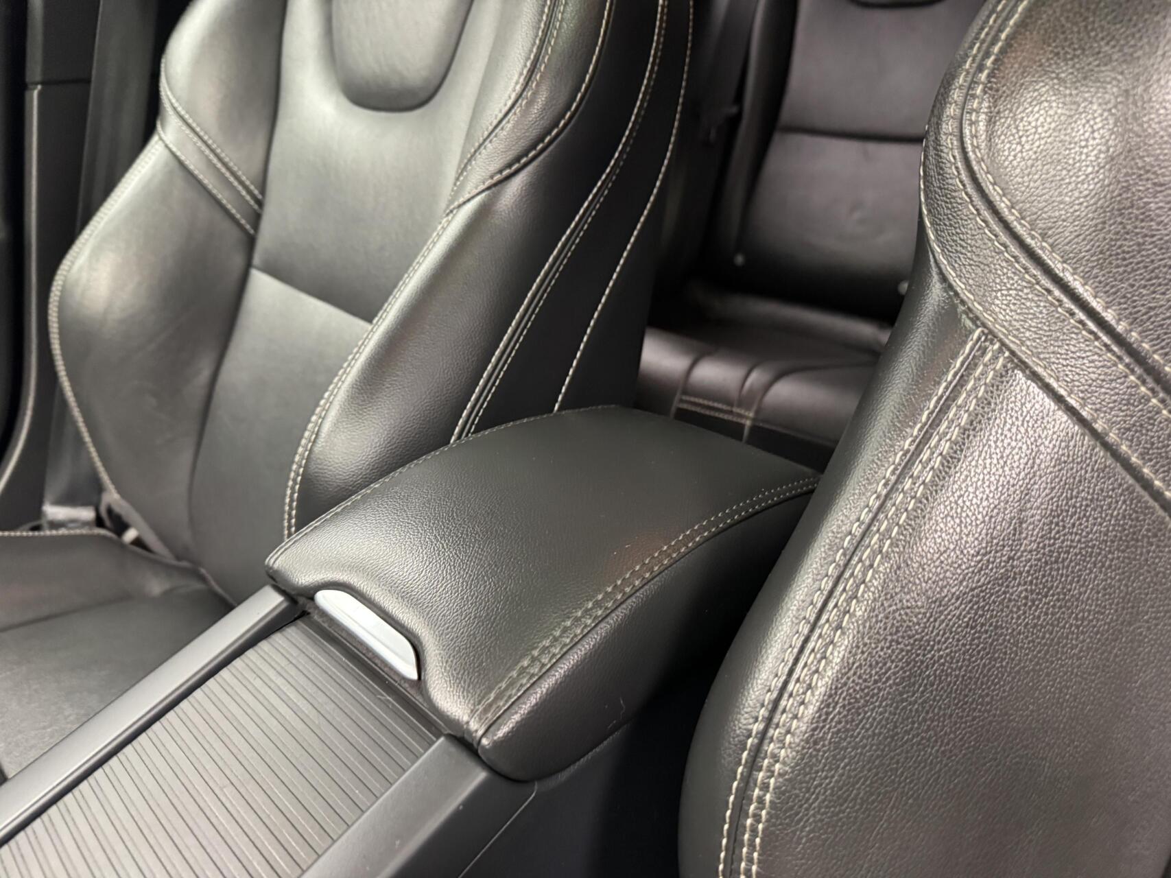 Foto van Volvo V60 Twin Engine