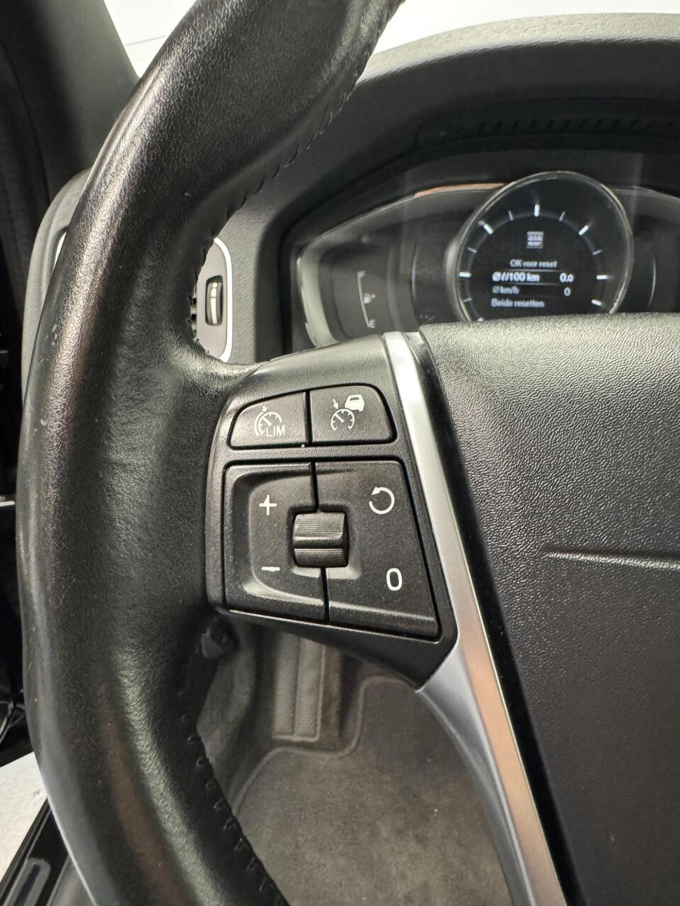 Foto van Volvo V60 Twin Engine