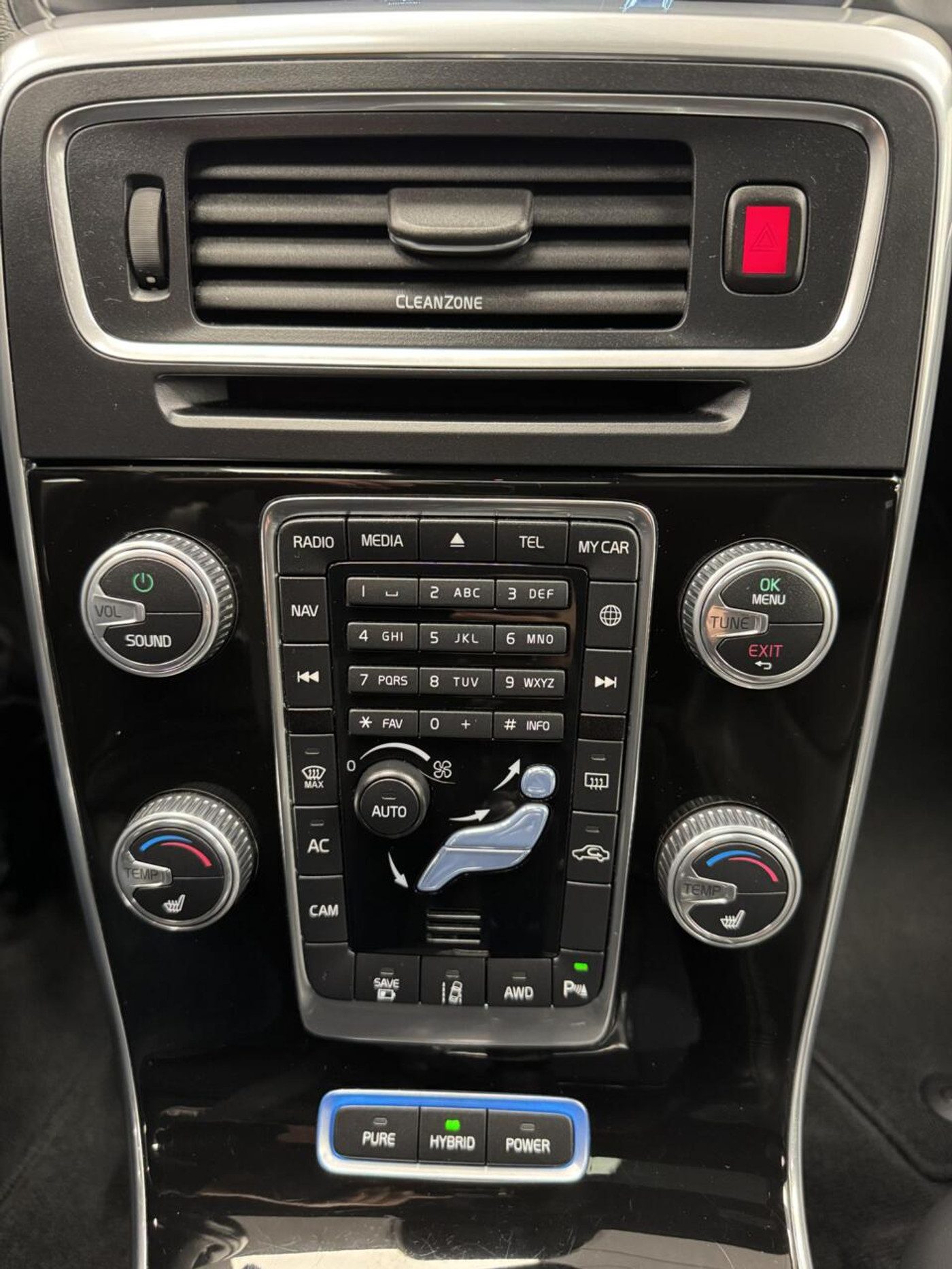 Foto van Volvo V60 Twin Engine