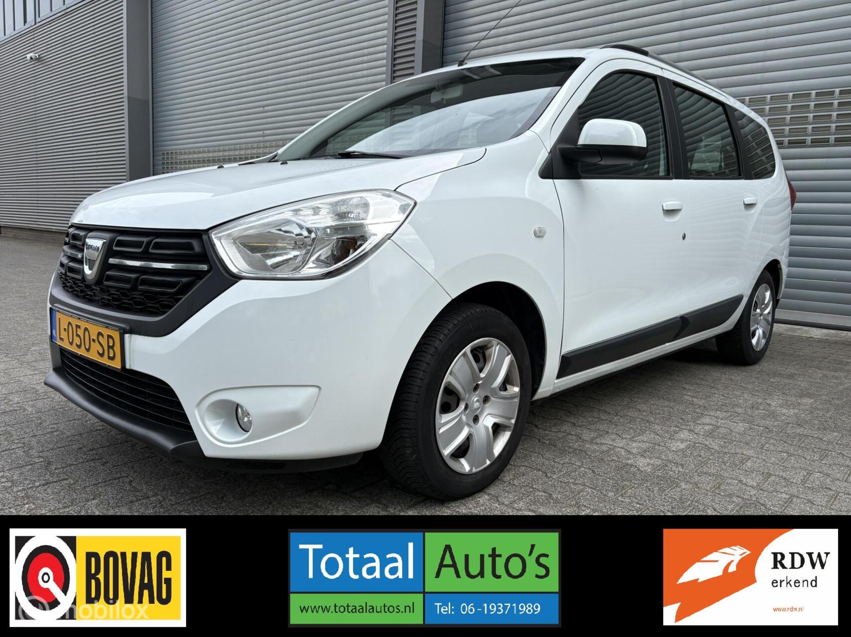Dacia Lodgy 1.2 TCe Lauréate 5p*NAVI*CRUISE*P-SENS. 2017 - voorkant