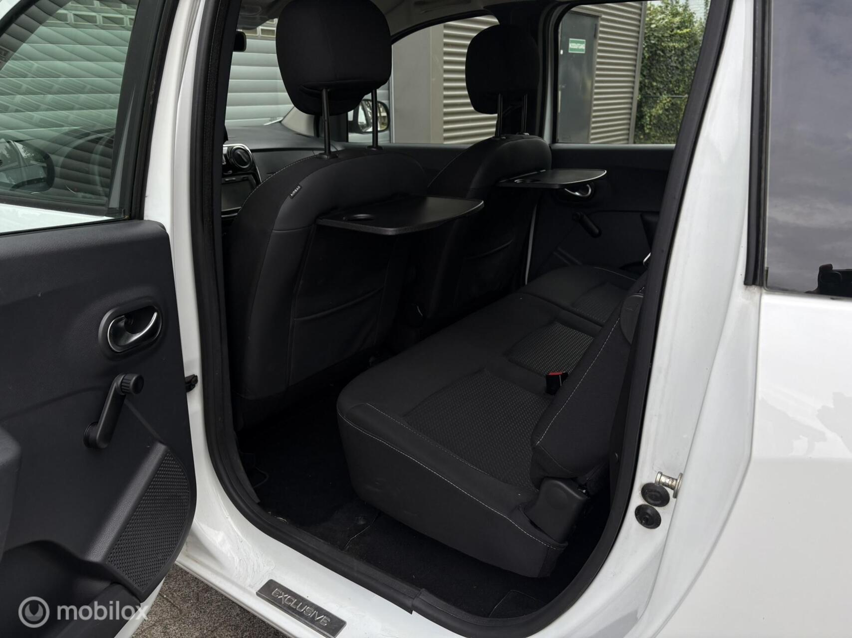 Foto van Dacia Lodgy