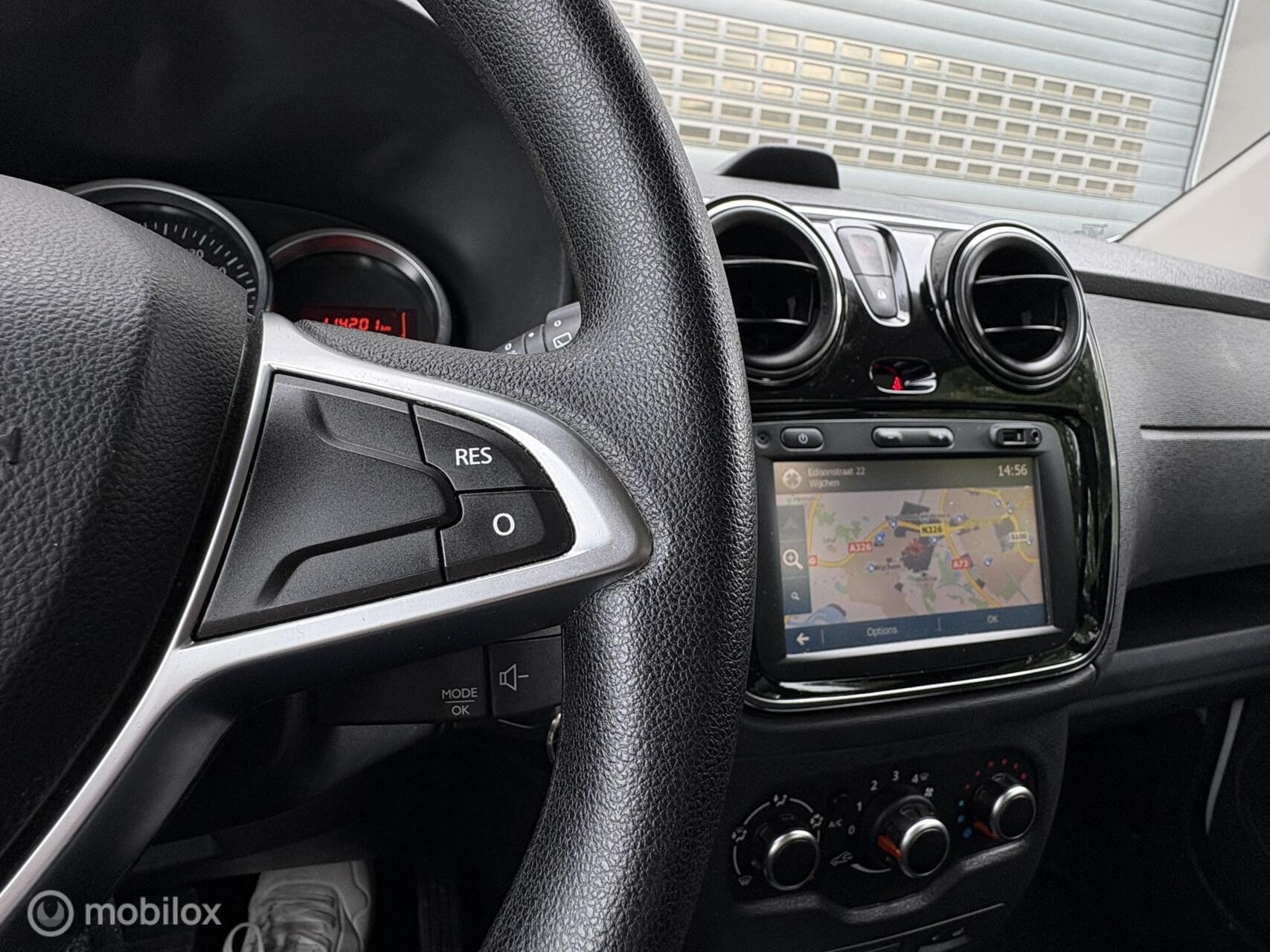 Foto van Dacia Lodgy