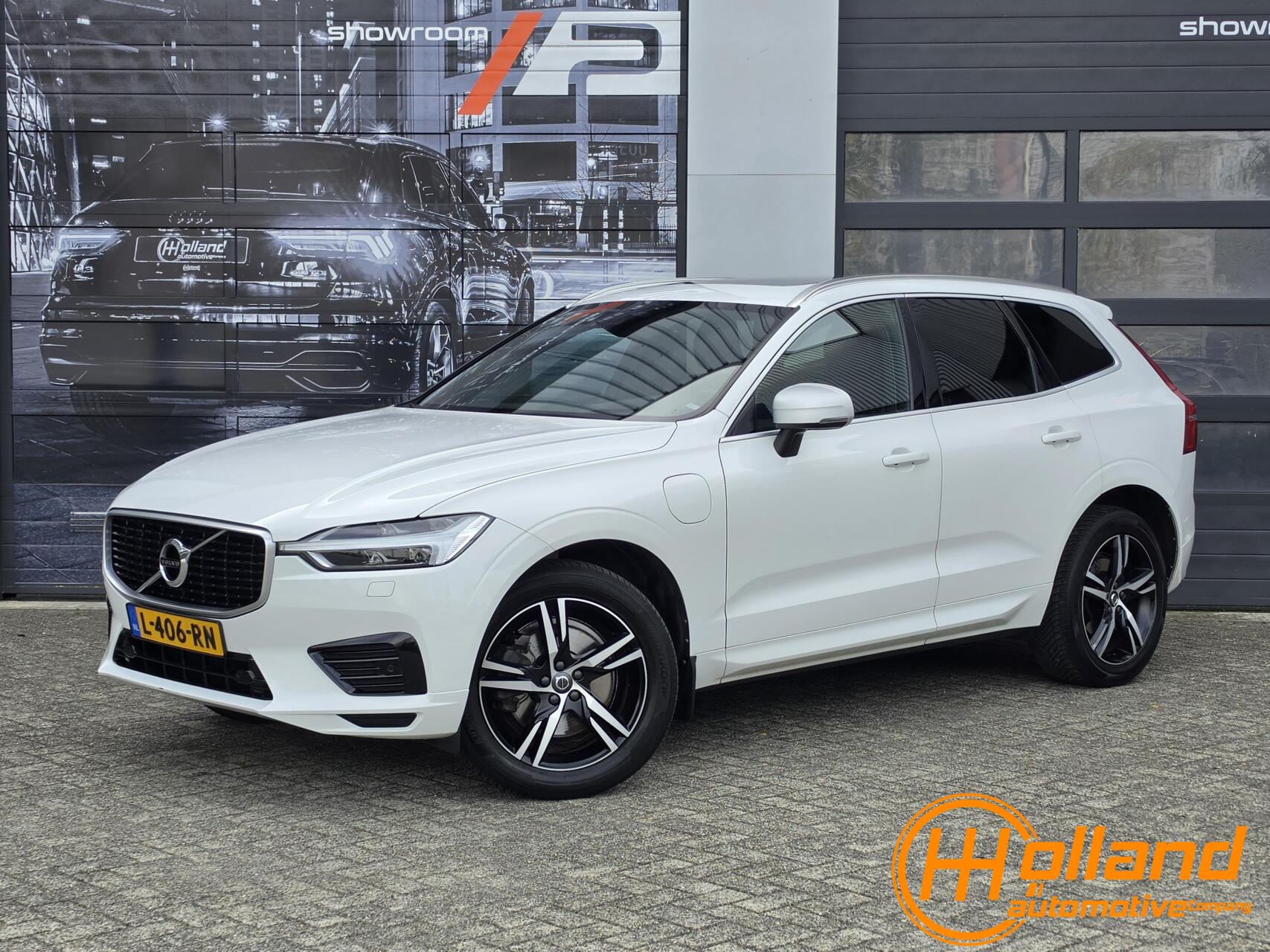 Volvo Xc60 T8 Twin Engine 2.0 T8 Twin Engine AWD R-Design 2018 - voorkant