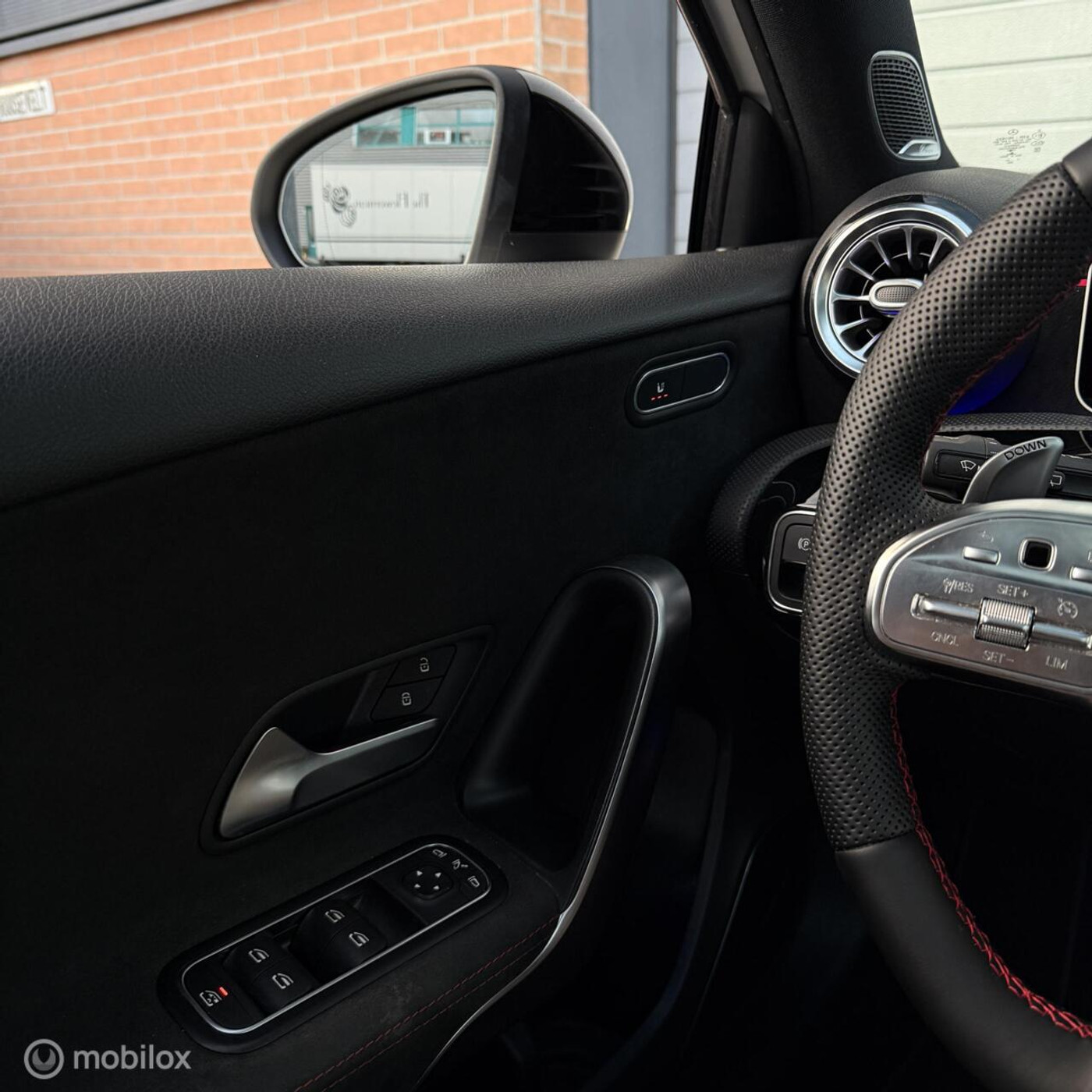 Foto van Mercedes-Benz AMG A 35
