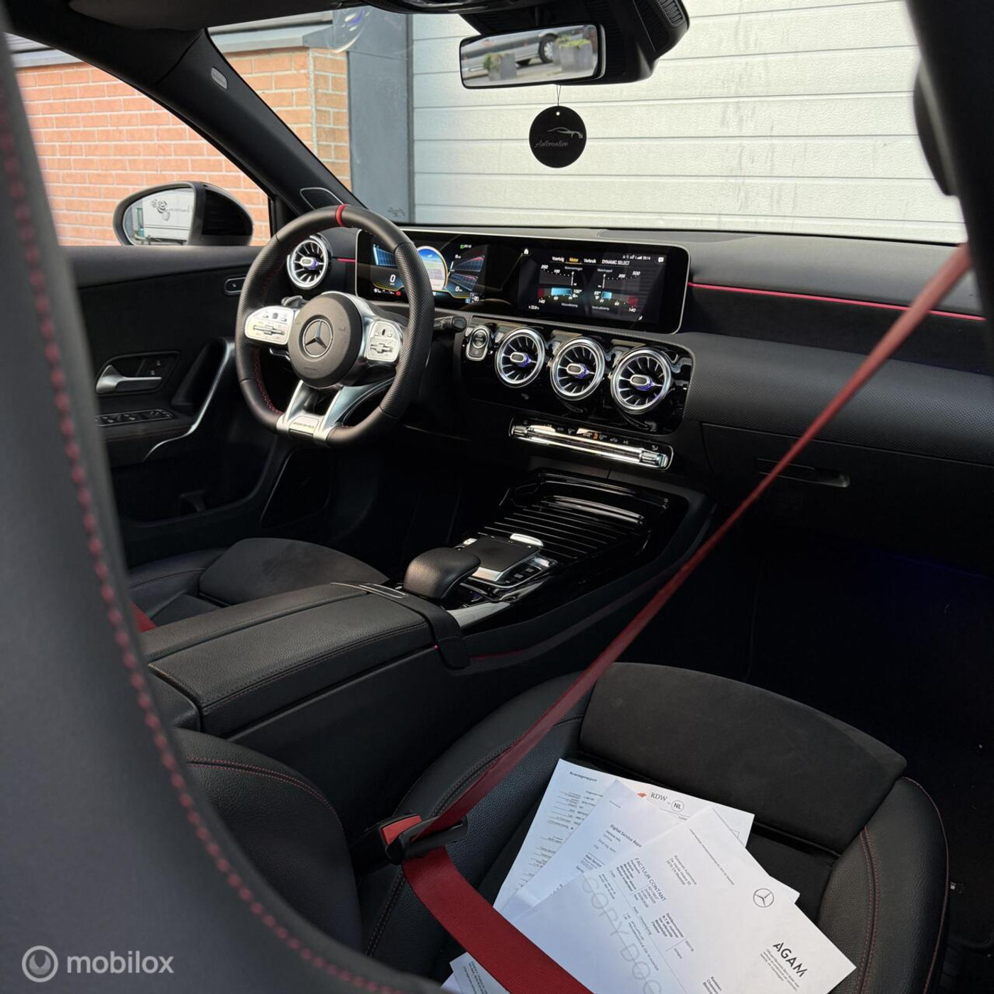 Foto van Mercedes-Benz AMG A 35