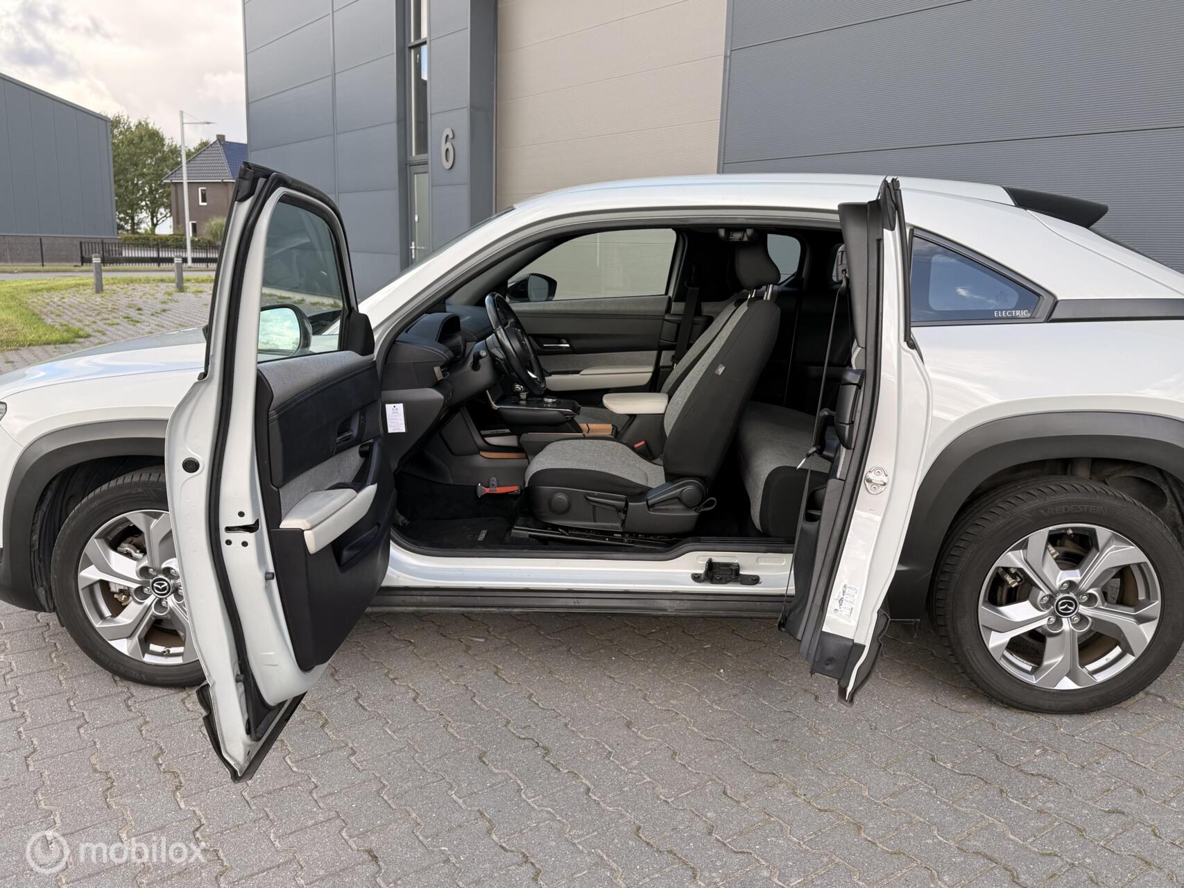Foto van Mazda Mazda Mx-30