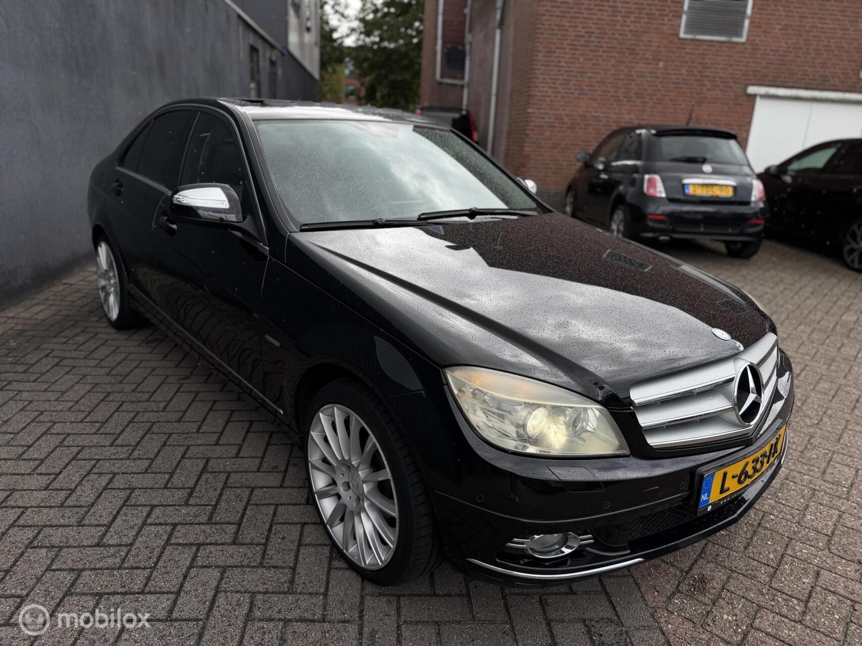 Foto van Mercedes-Benz C 280