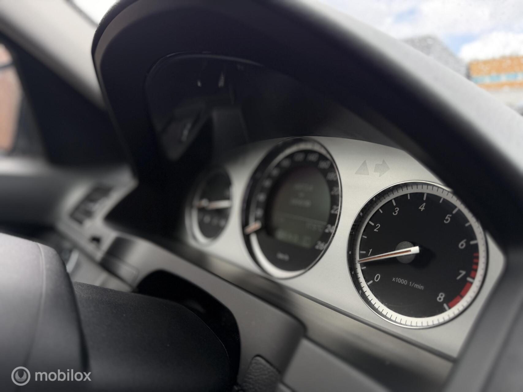 Foto van Mercedes-Benz C 280
