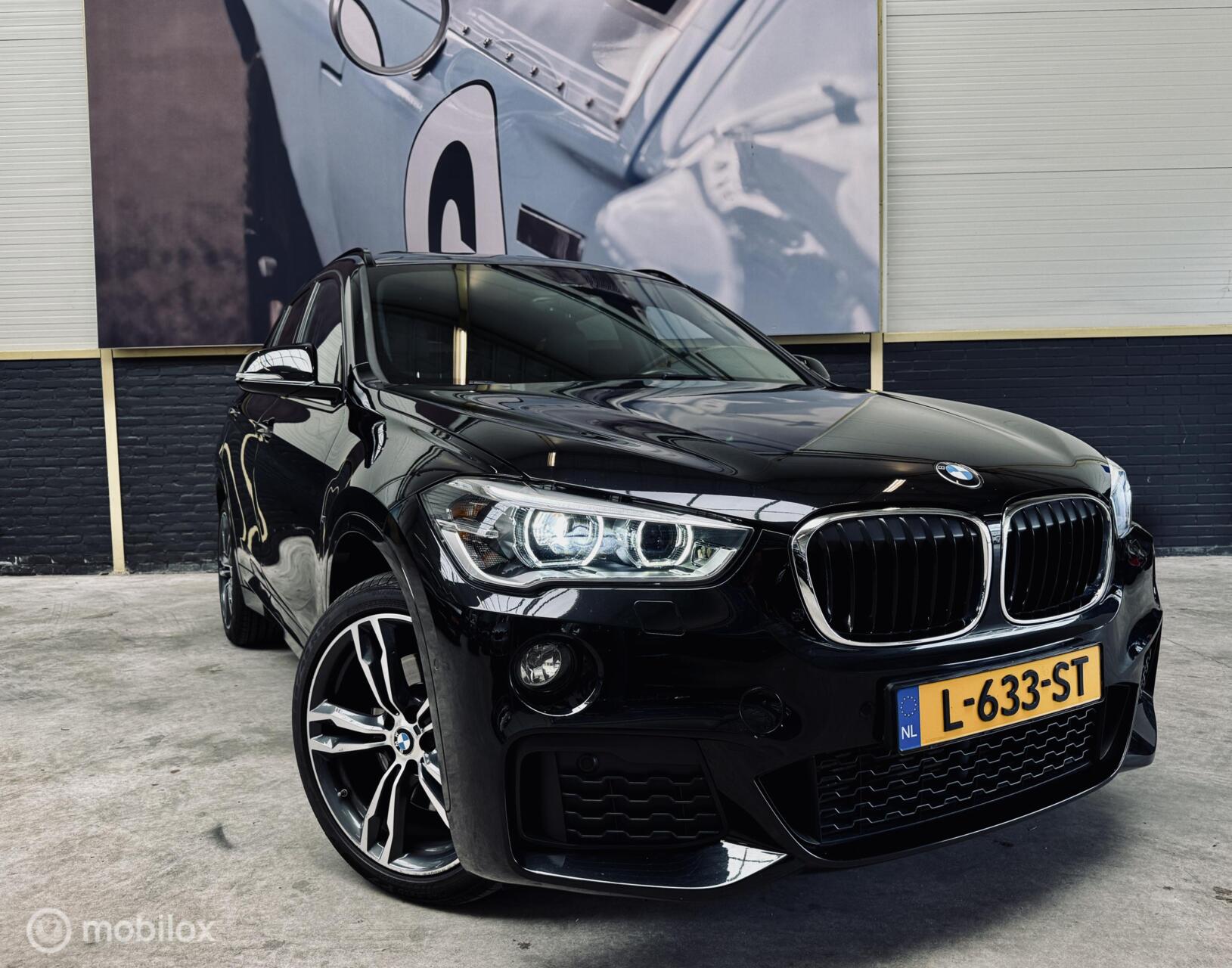 Foto van BMW X1 Xdrive25i