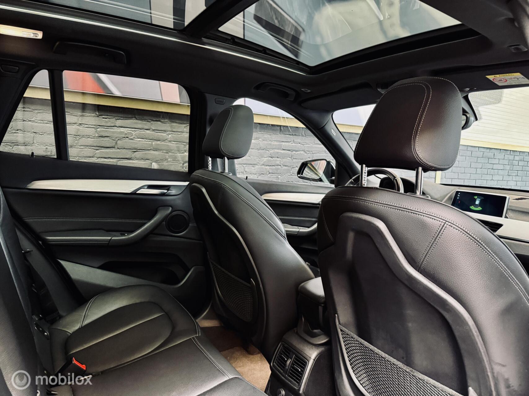 Foto van BMW X1 Xdrive25i