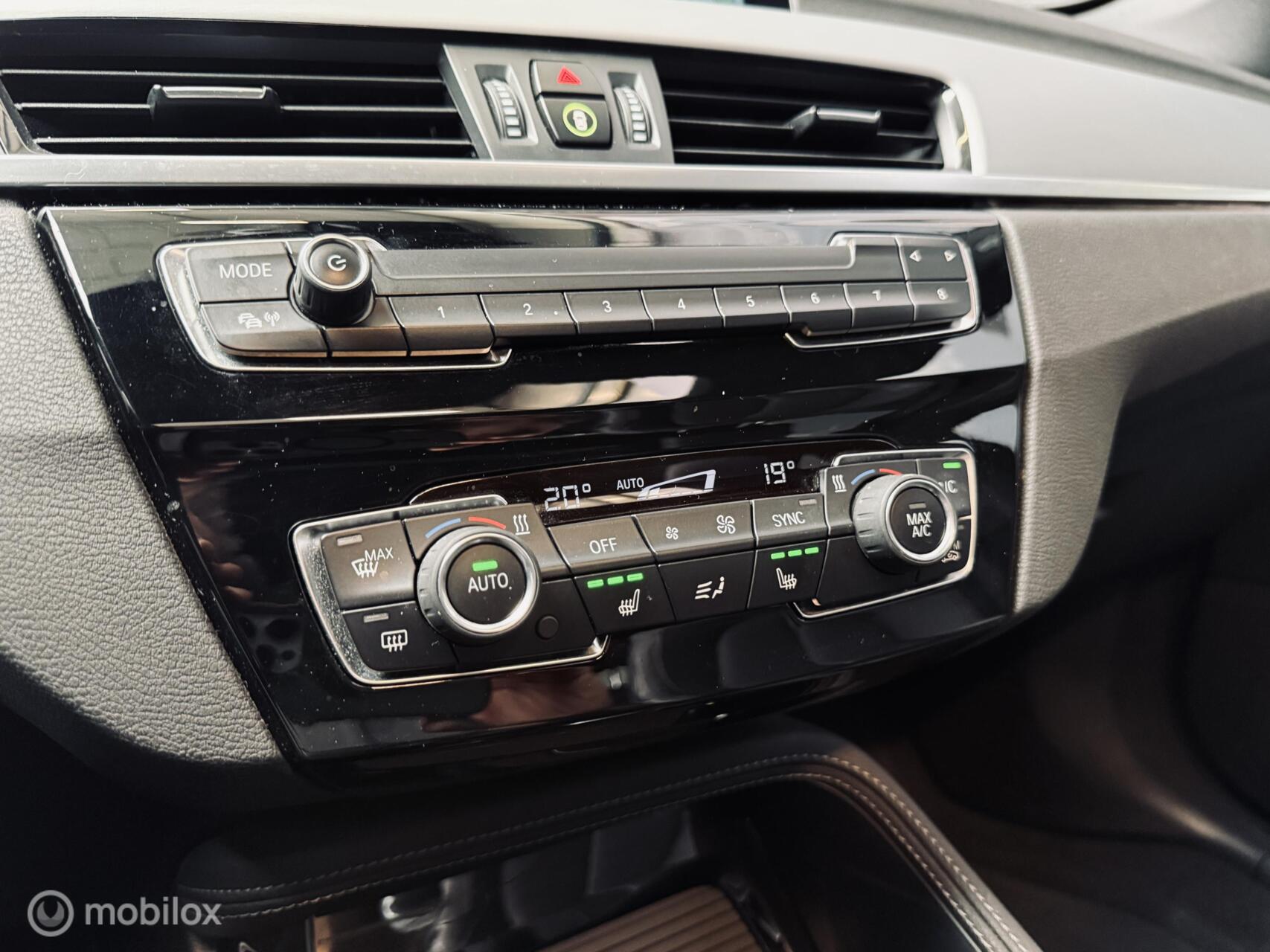 Foto van BMW X1 Xdrive25i
