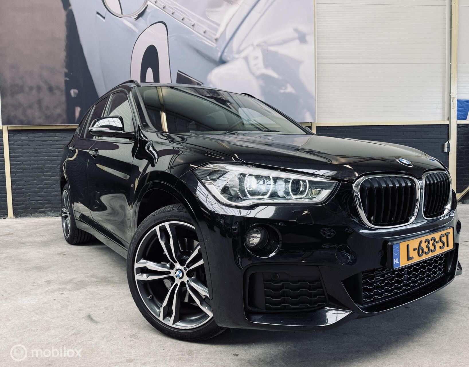 Foto van BMW X1 Xdrive25i