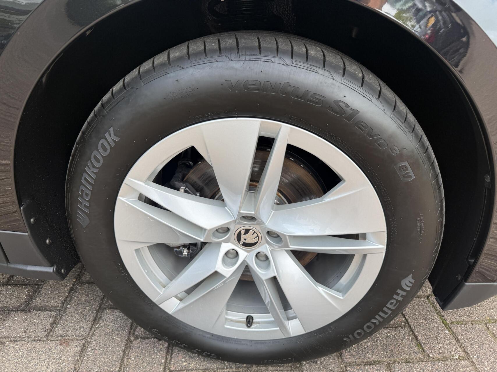 Foto van Skoda Enyaq 80