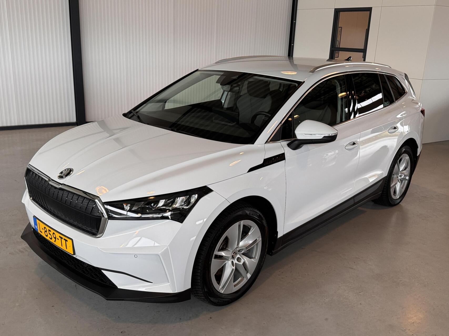 Skoda Enyaq 80 80 204pk|Warmtepomp|SoH 95,58%|Trekhaak| 2021 - voorkant