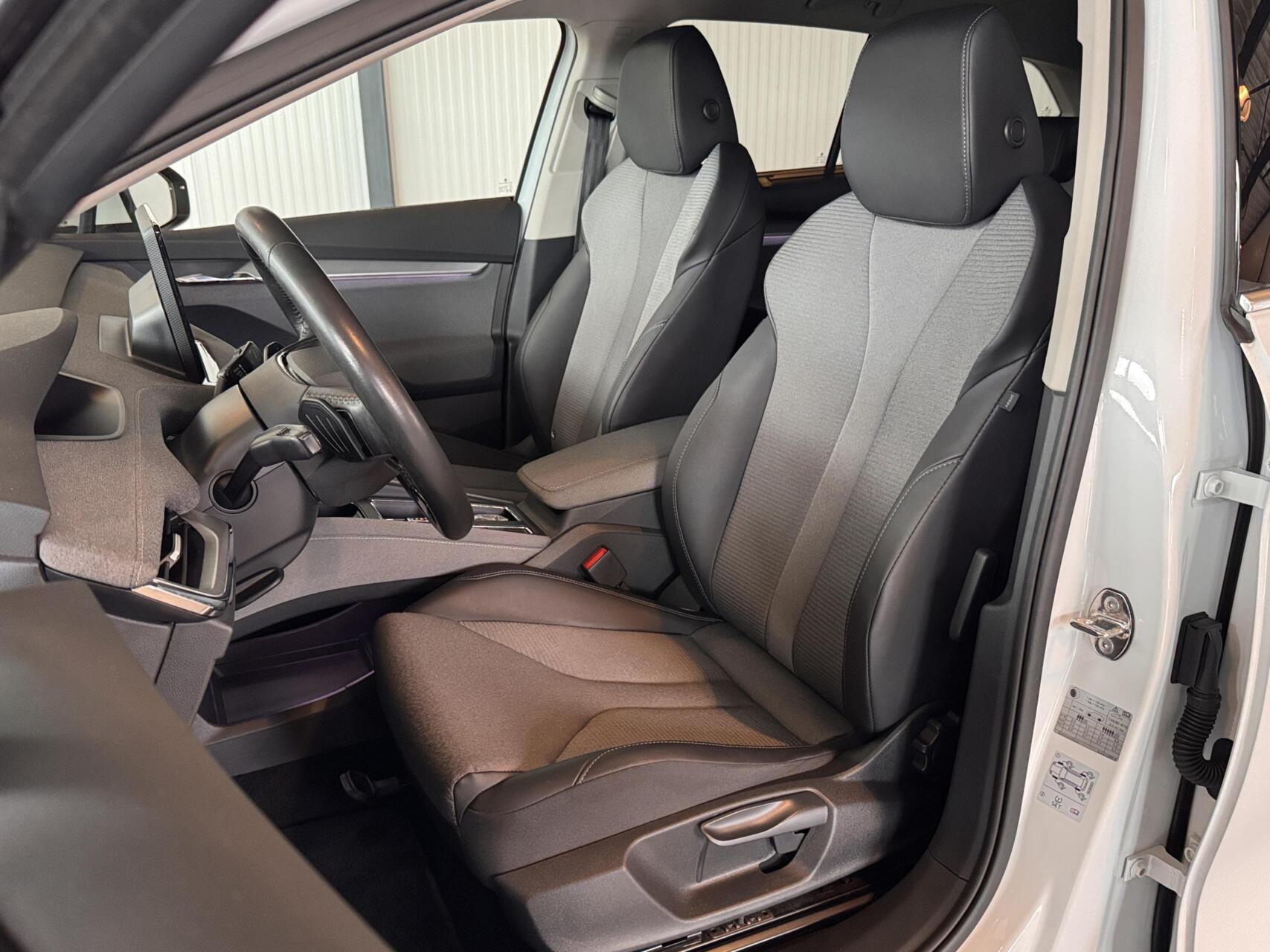 Foto van Skoda Enyaq 80