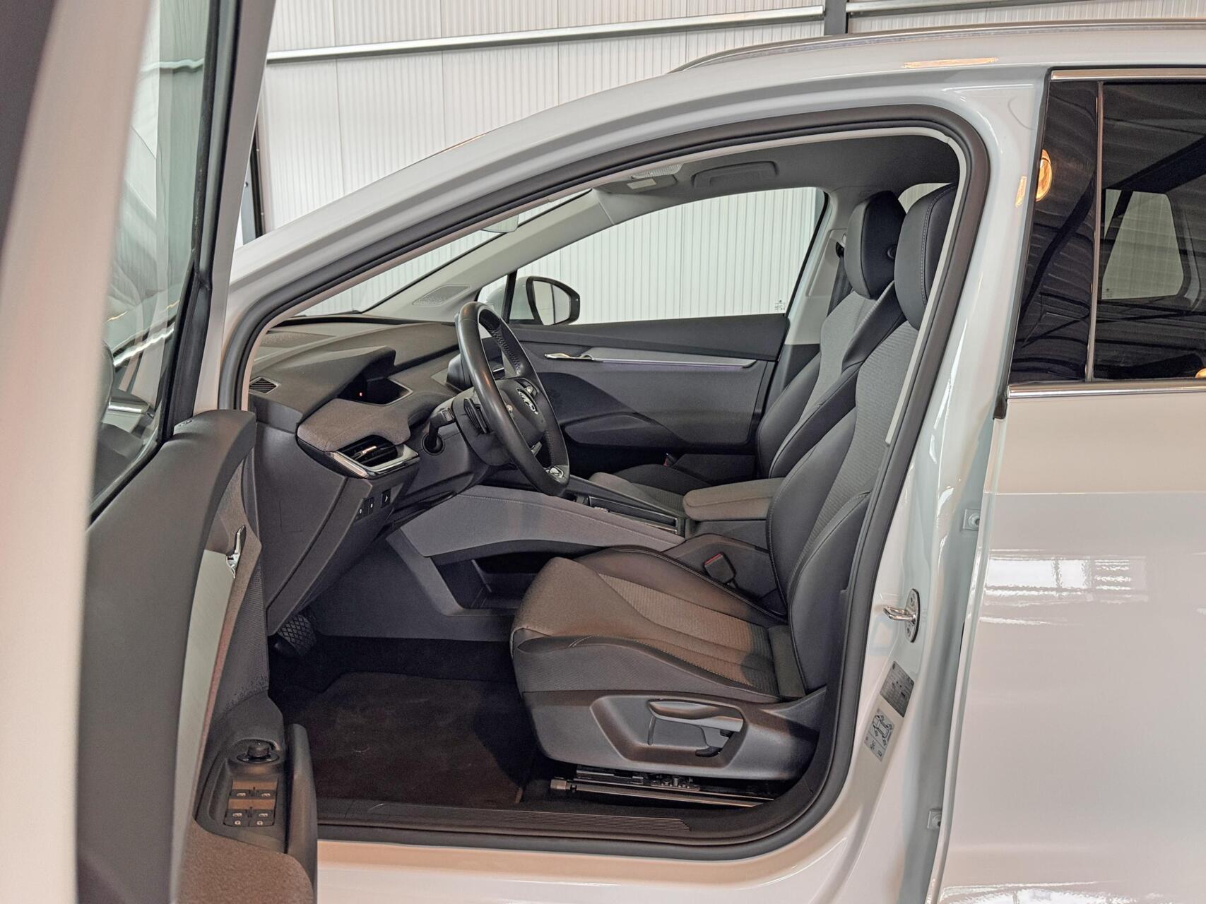 Foto van Skoda Enyaq 80