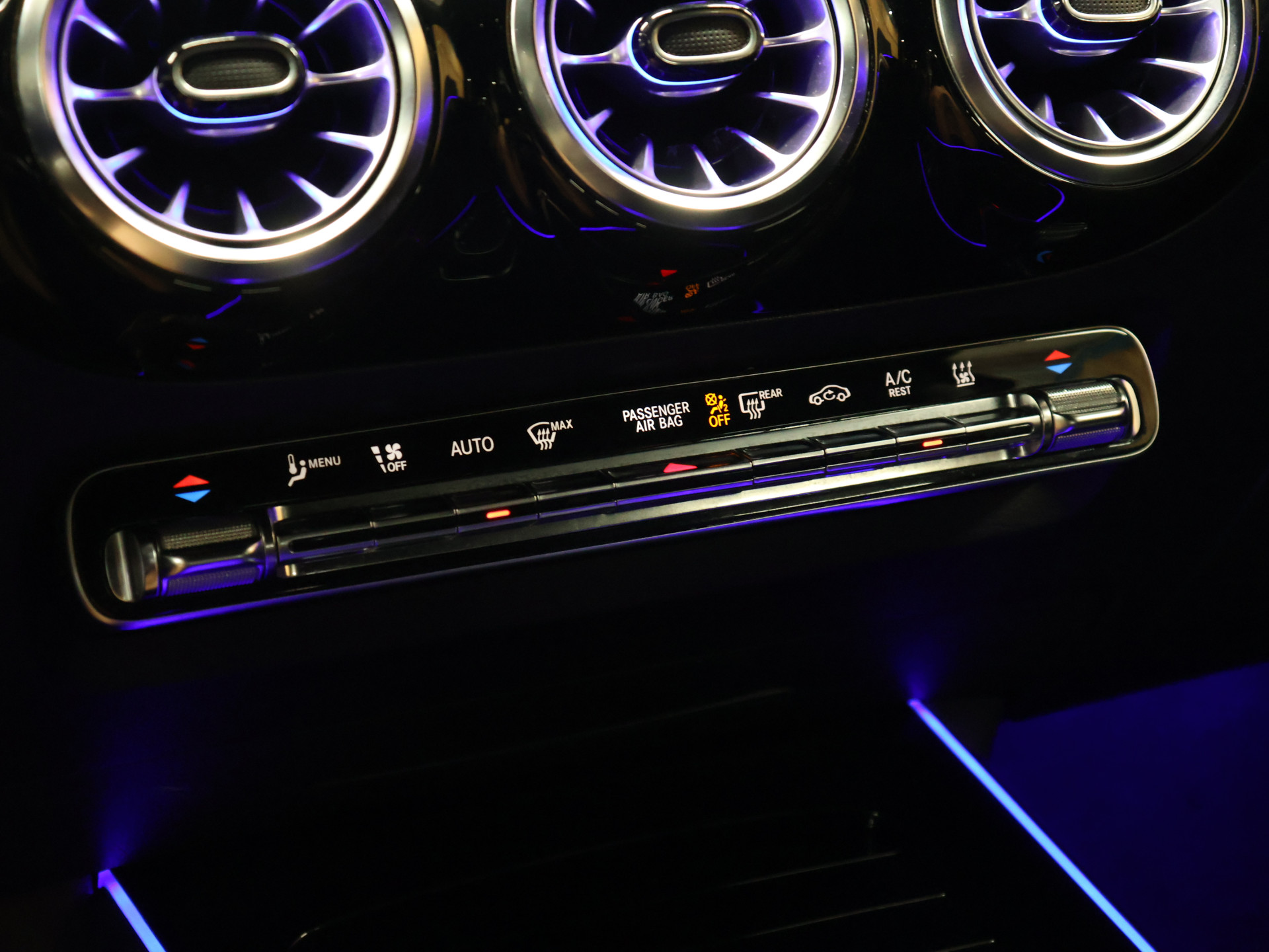 Foto van Mercedes-Benz B 250 E