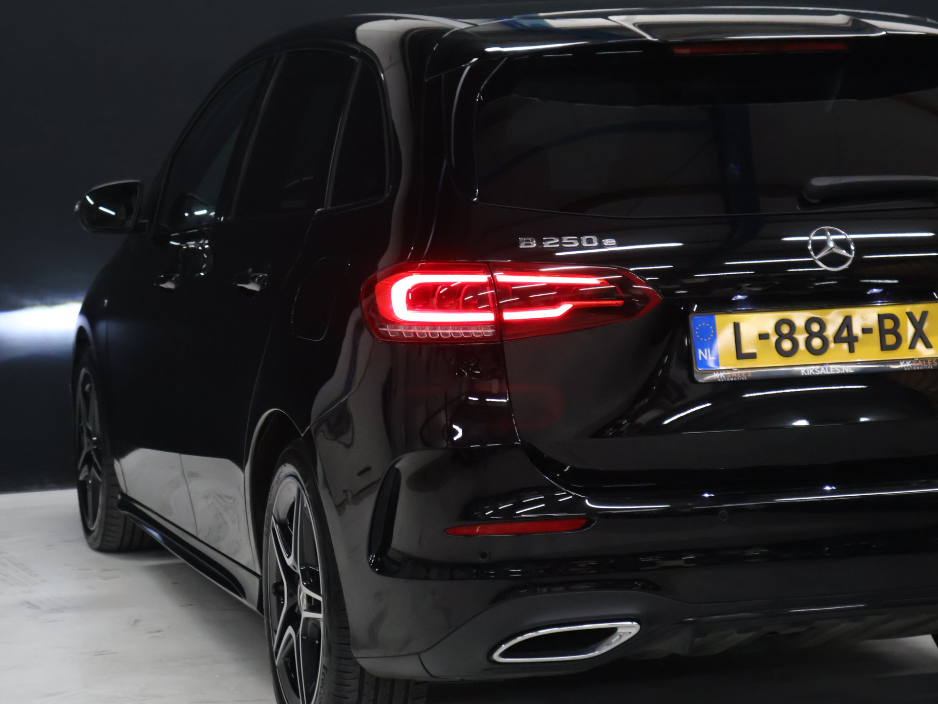 Foto van Mercedes-Benz B 250 E