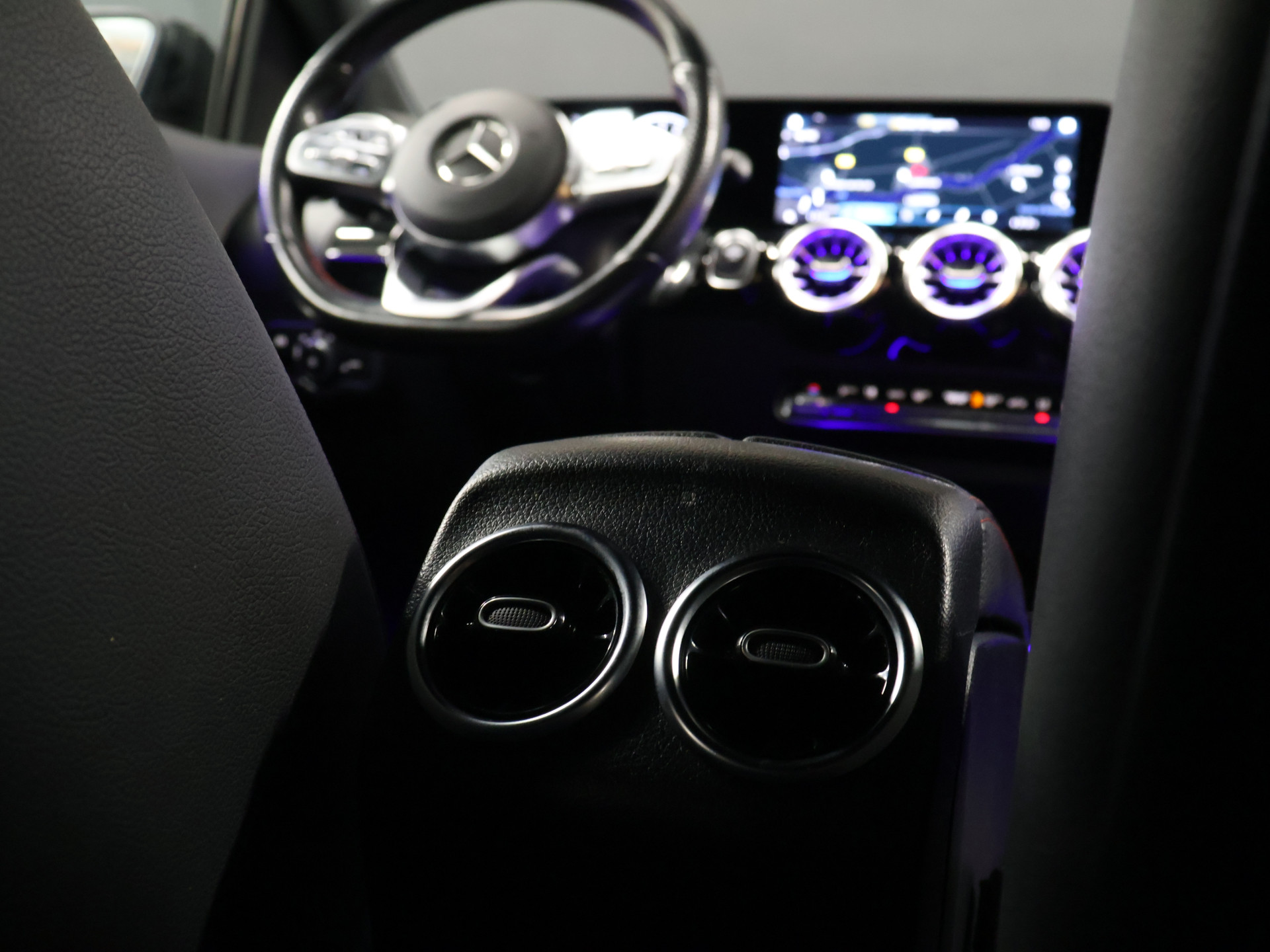 Foto van Mercedes-Benz B 250 E