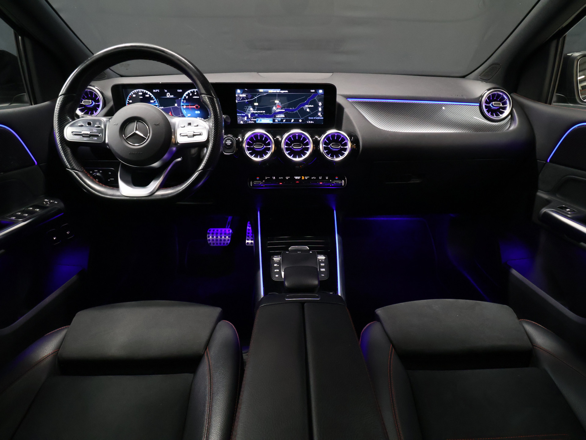 Foto van Mercedes-Benz B 250 E