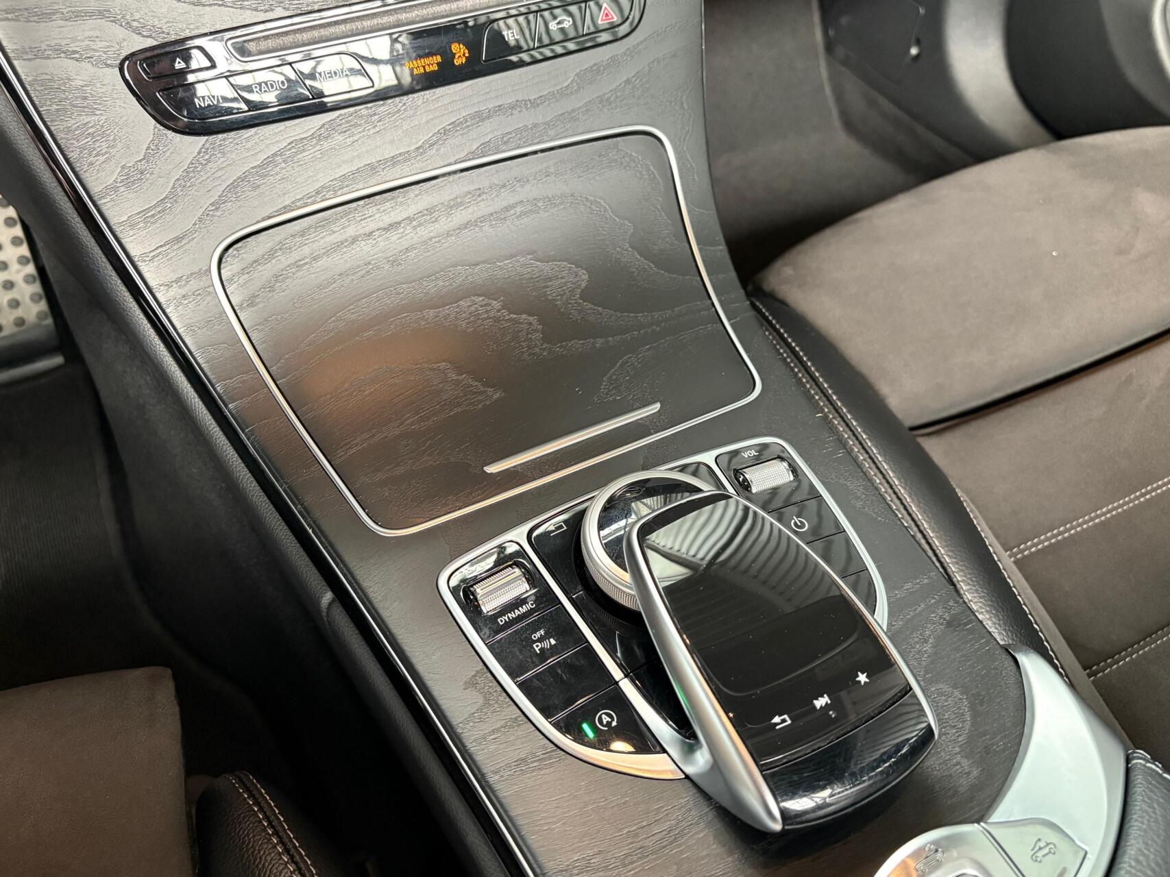 Foto van Mercedes-Benz C 200